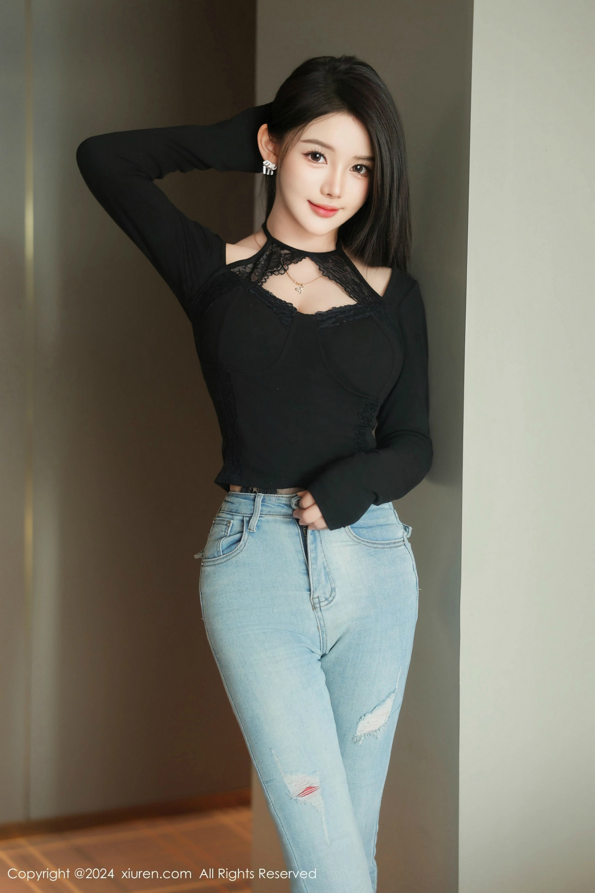 [XiuRen秀人网]第9666期爱酱里写真 [77P]-004