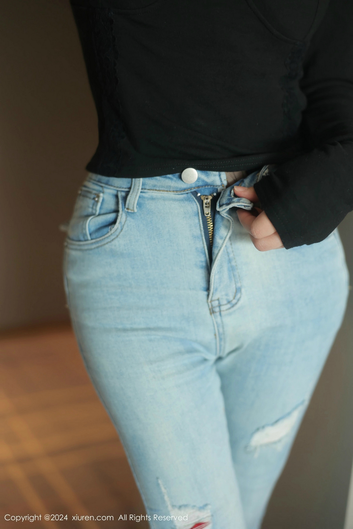 [XiuRen秀人网]第9666期爱酱里写真 [77P]-003