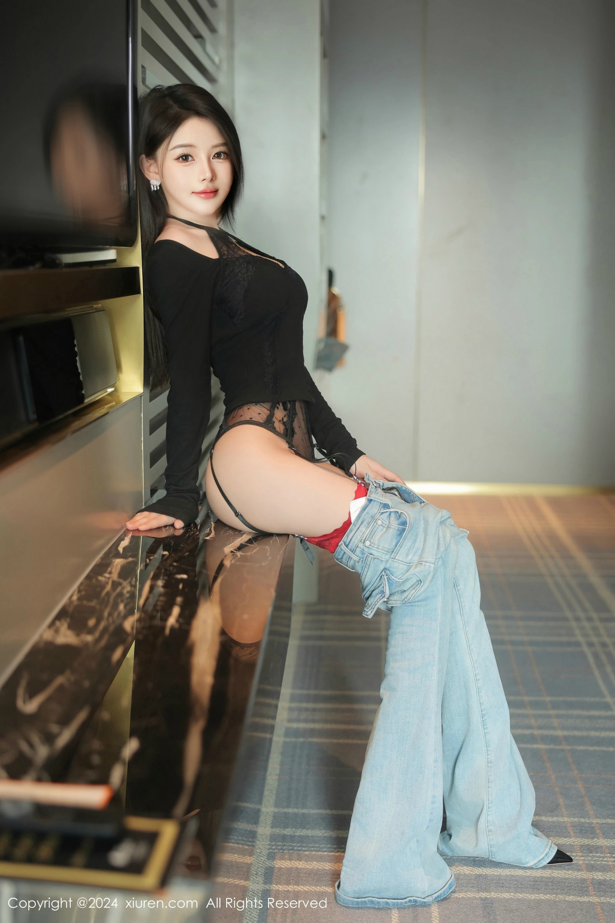 [XiuRen秀人网]第9666期爱酱里写真 [77P]-029