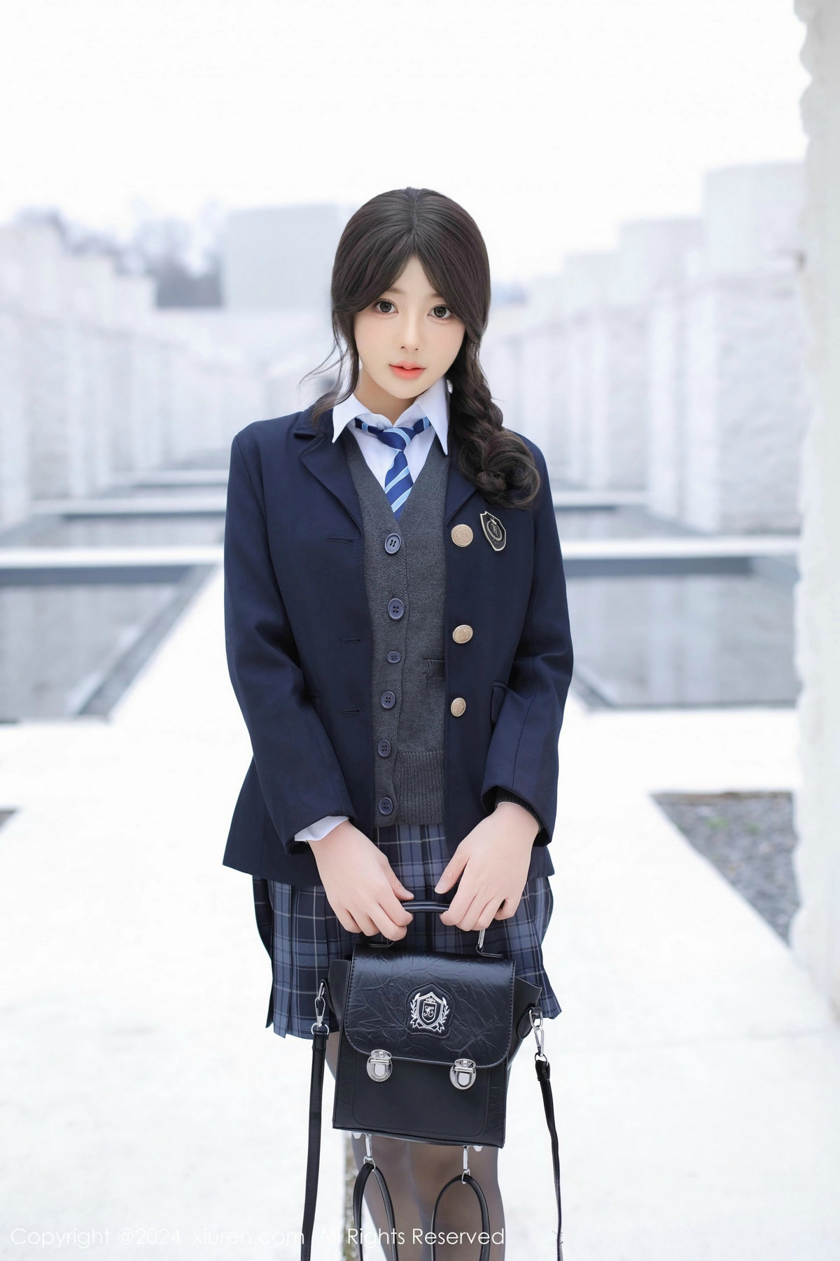 [XiuRen秀人网]第9693期桃妖夭写真 [77P]-001