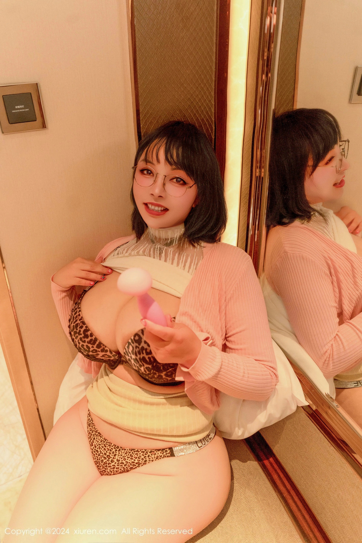 [XiuRen秀人网]第9685期油田溪溪写真 [97P]-049