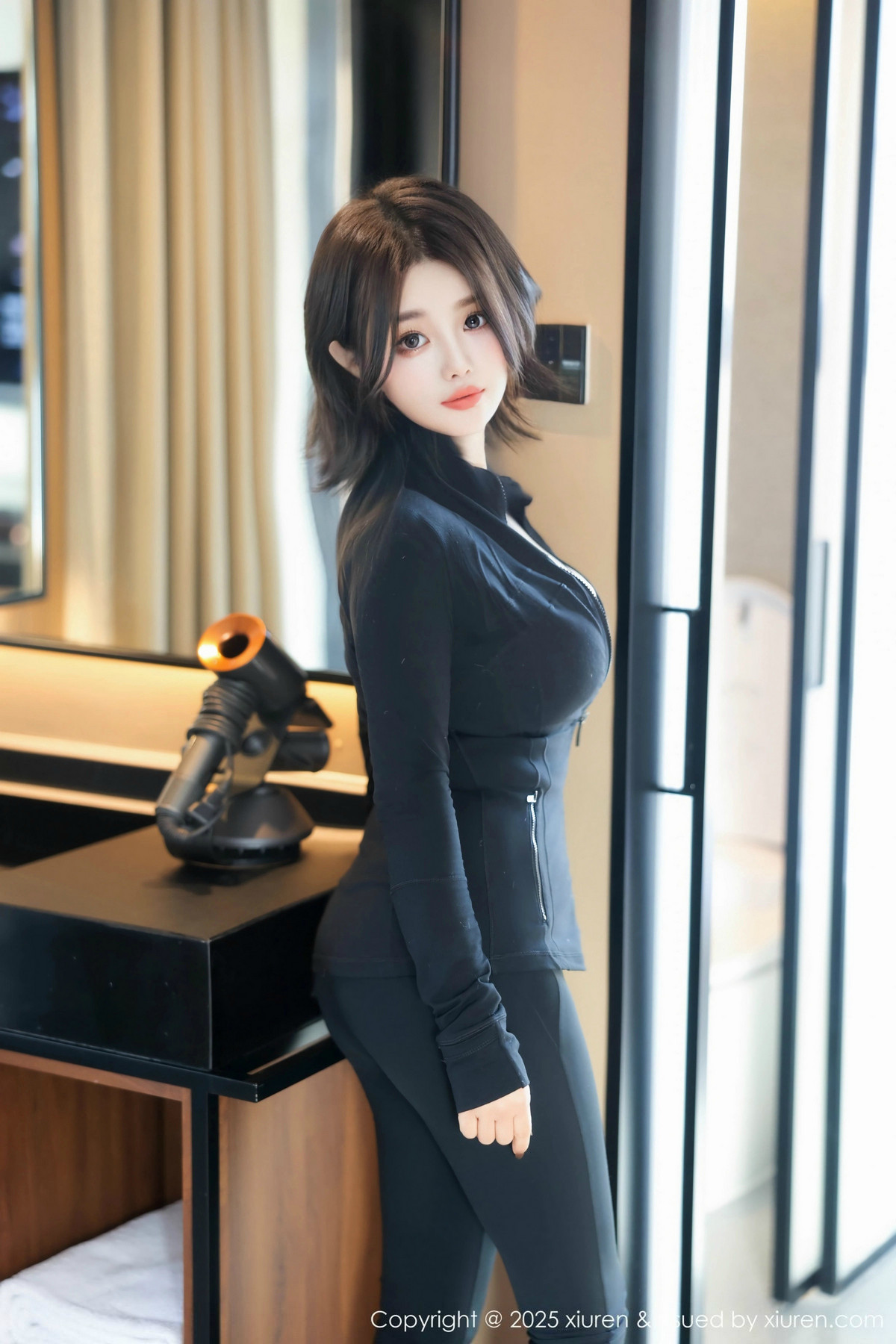 [XiuRen秀人网]第9694期Monica写真 [79P]-003