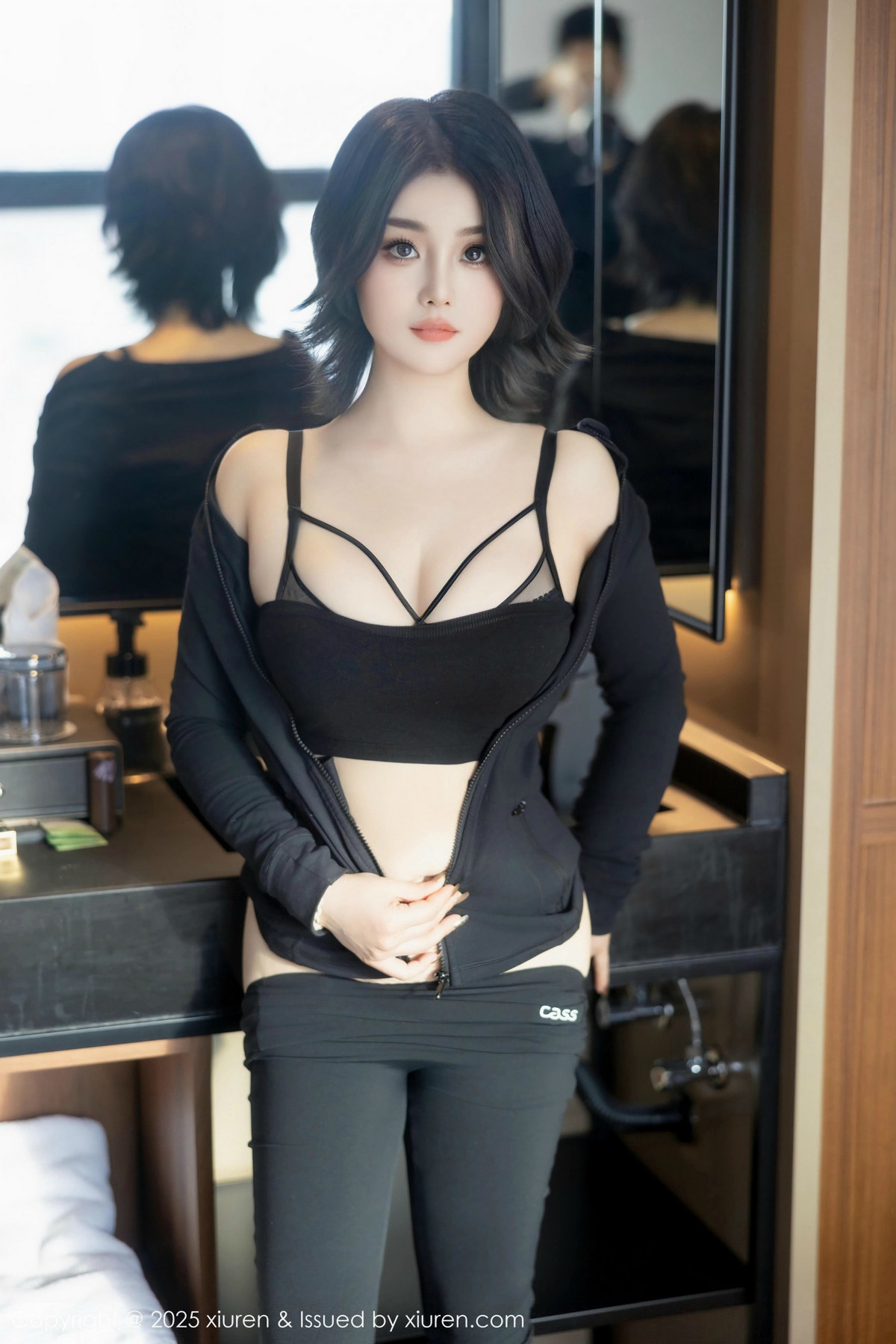 [XiuRen秀人网]第9694期Monica写真 [79P]-023