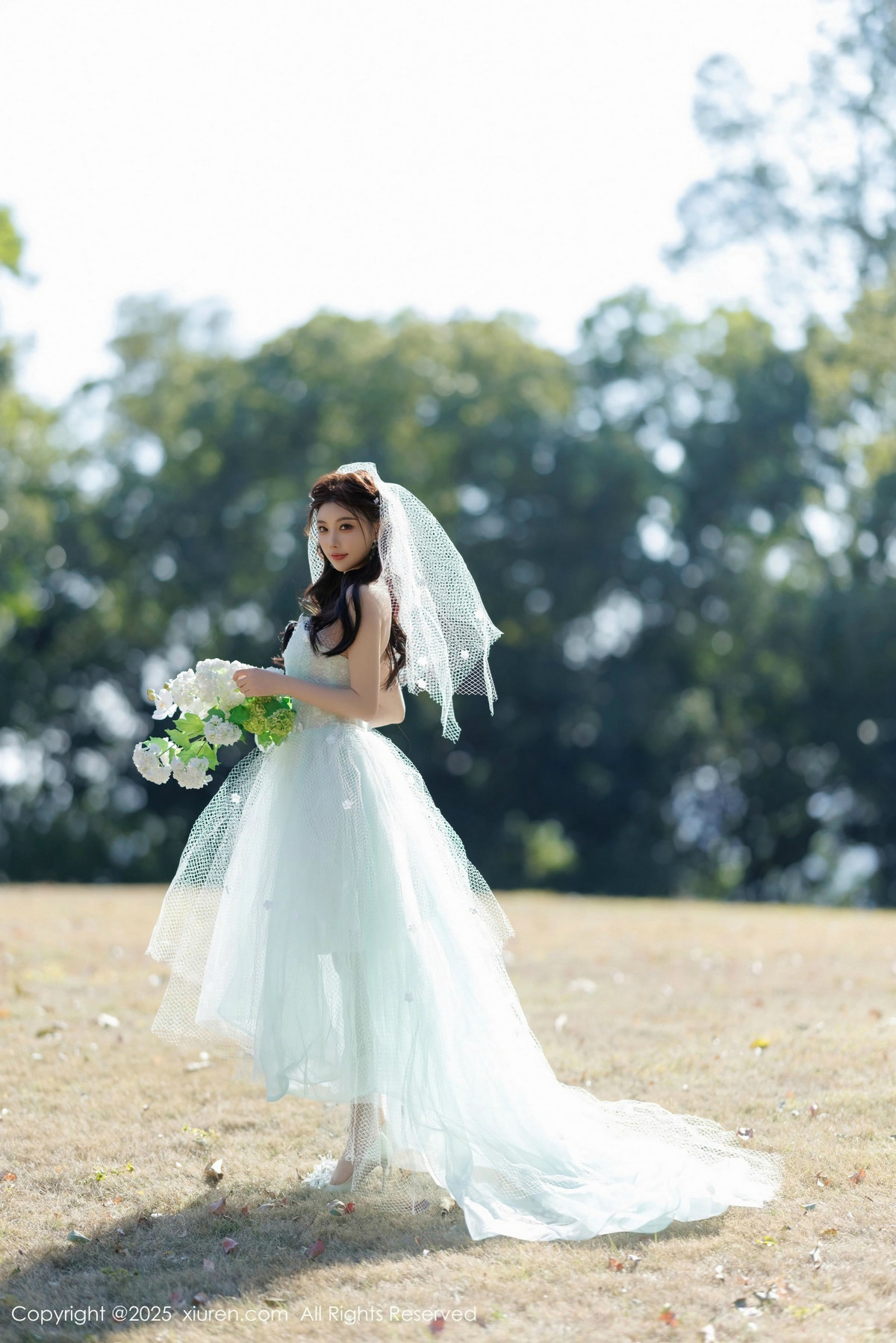 [XiuRen秀人网]第9722期杨晨晨写真 [83P]-001