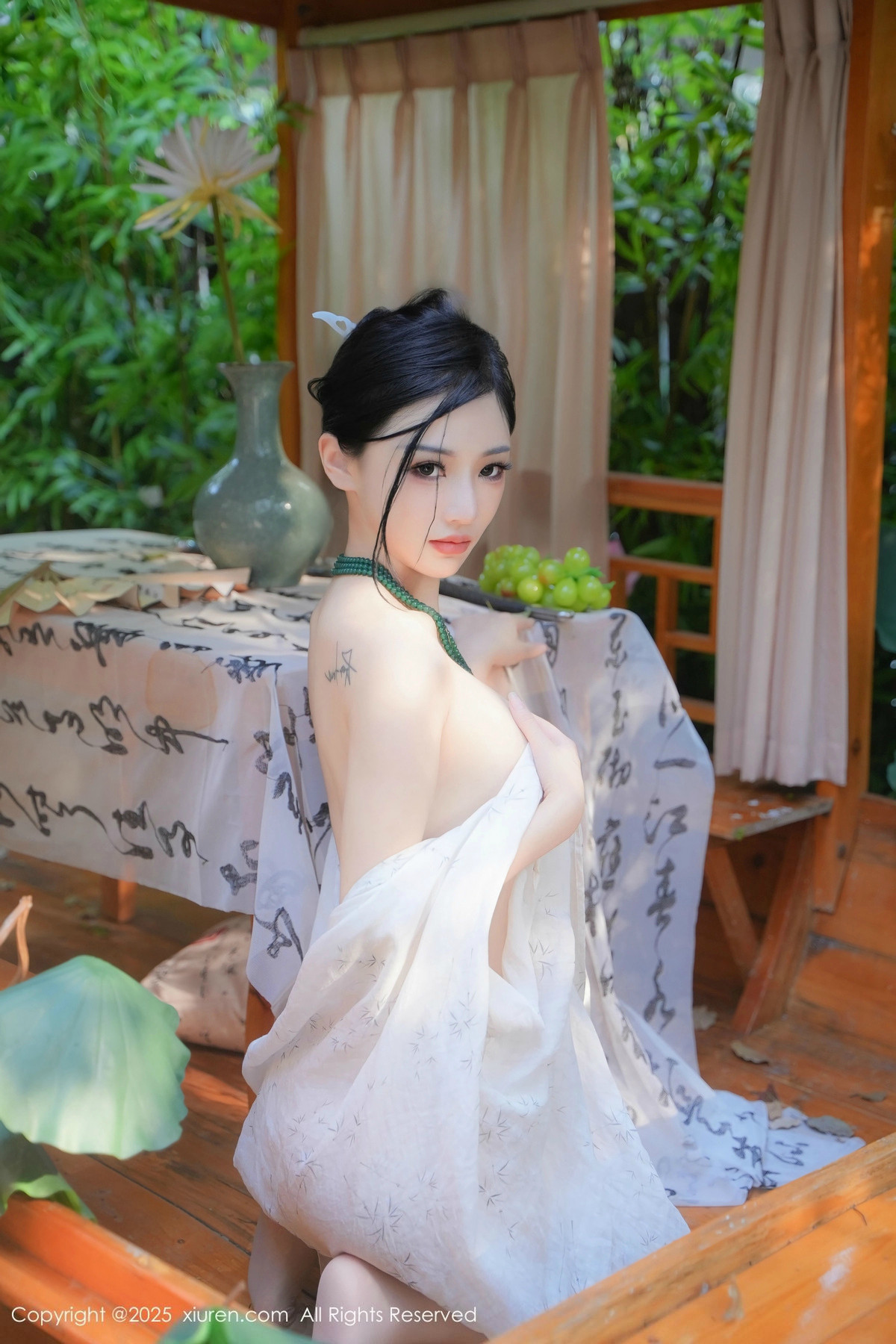 [XiuRen秀人网]第9730期妙可可写真 [84P]-052