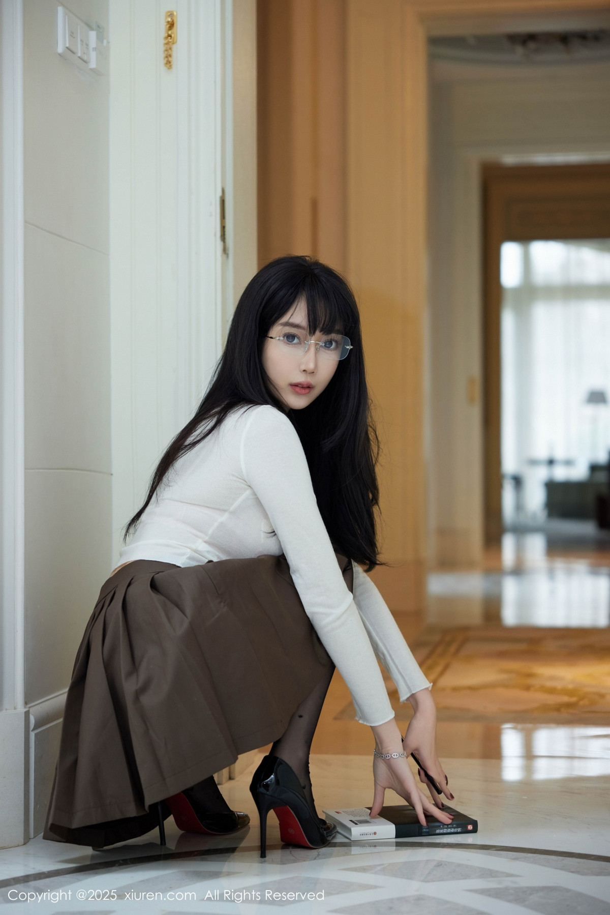 [XiuRen秀人网]第9737期玥儿玥写真 [82P]-019
