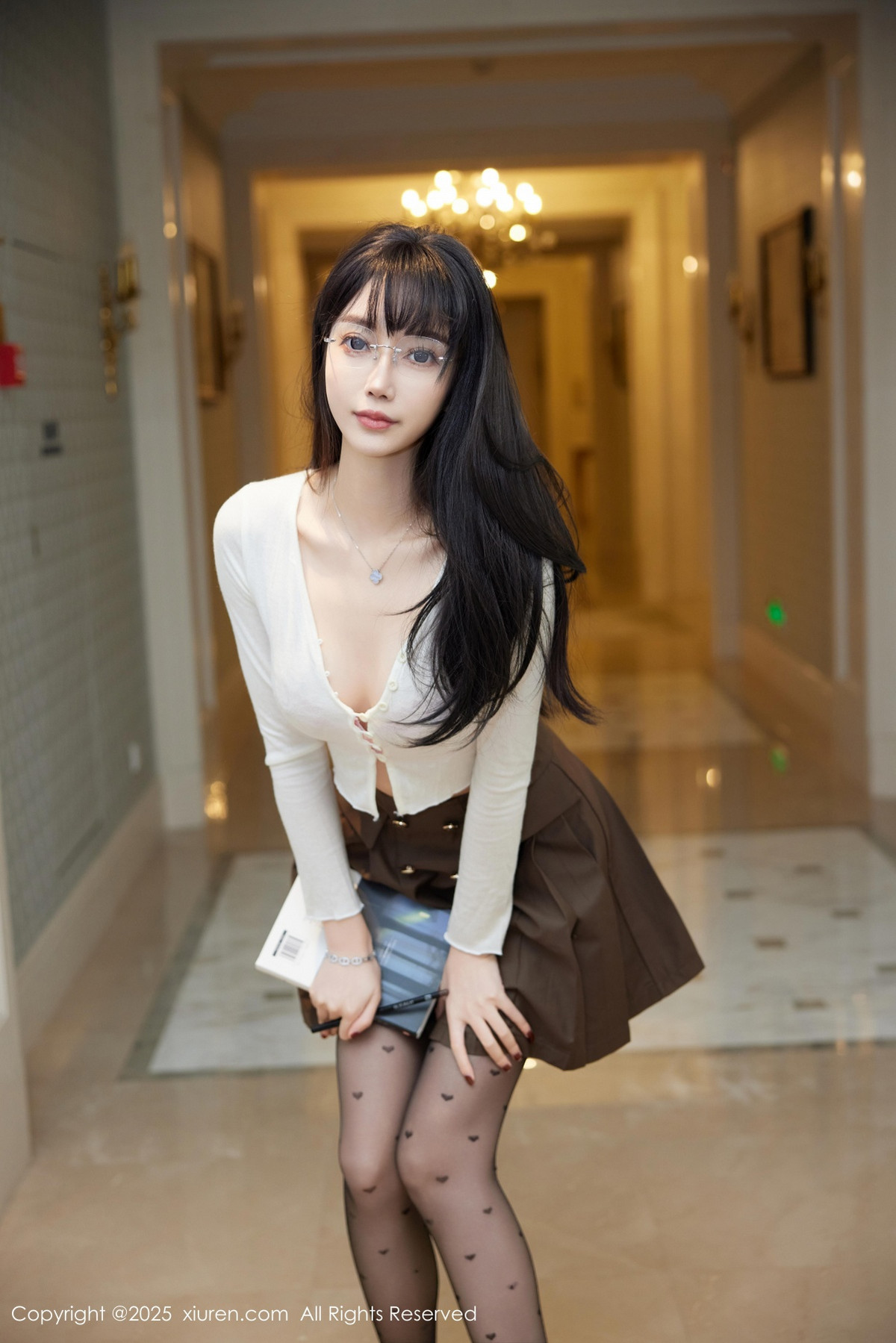 [XiuRen秀人网]第9737期玥儿玥写真 [82P]-010