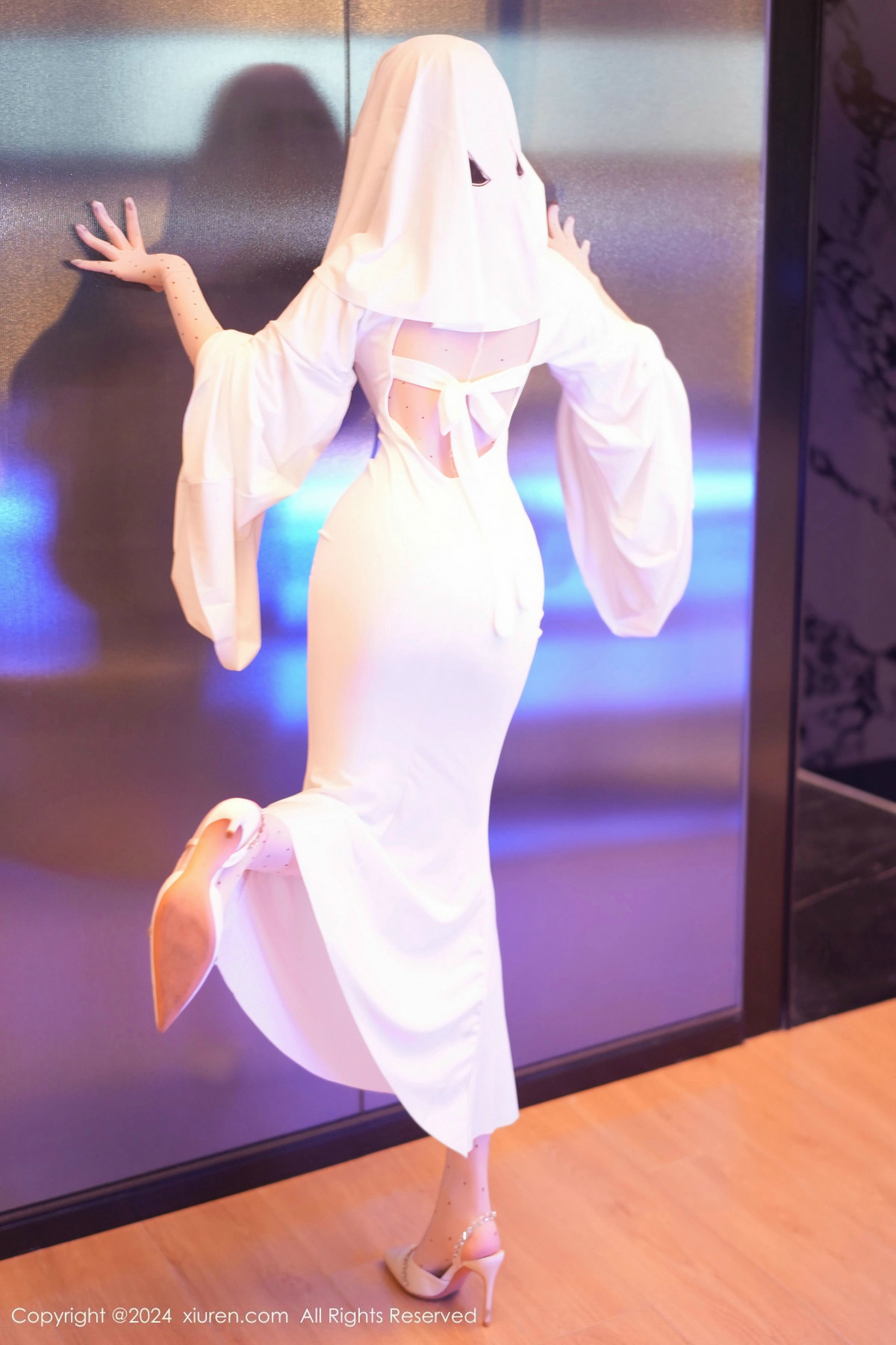 [XiuRen秀人网]第9629期王雨纯写真 [90P]-006