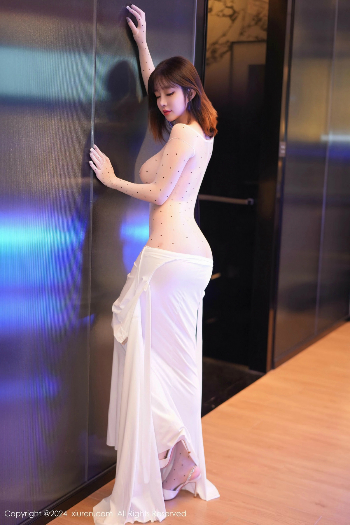 [XiuRen秀人网]第9629期王雨纯写真 [90P]-017