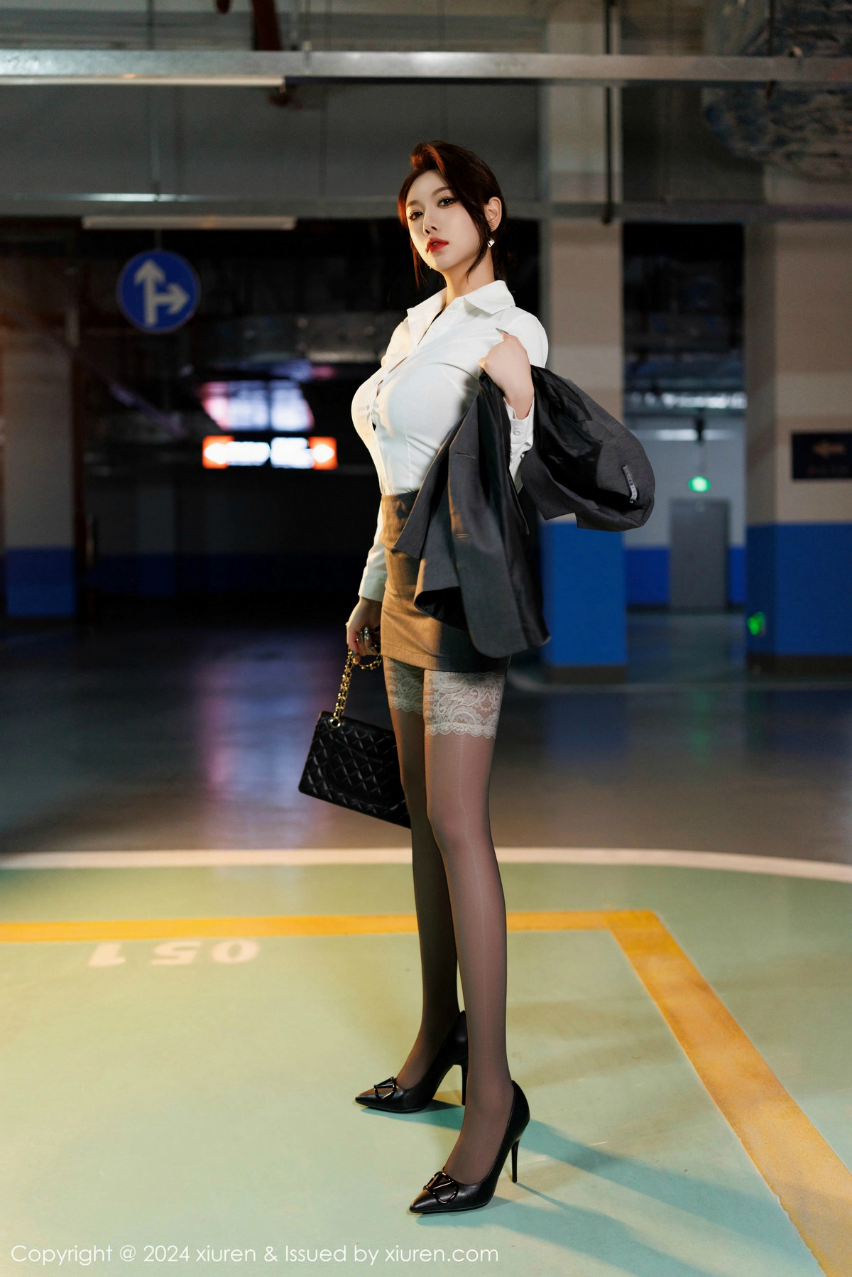 [XiuRen秀人网]第9634期杨晨晨写真 [95P]-004