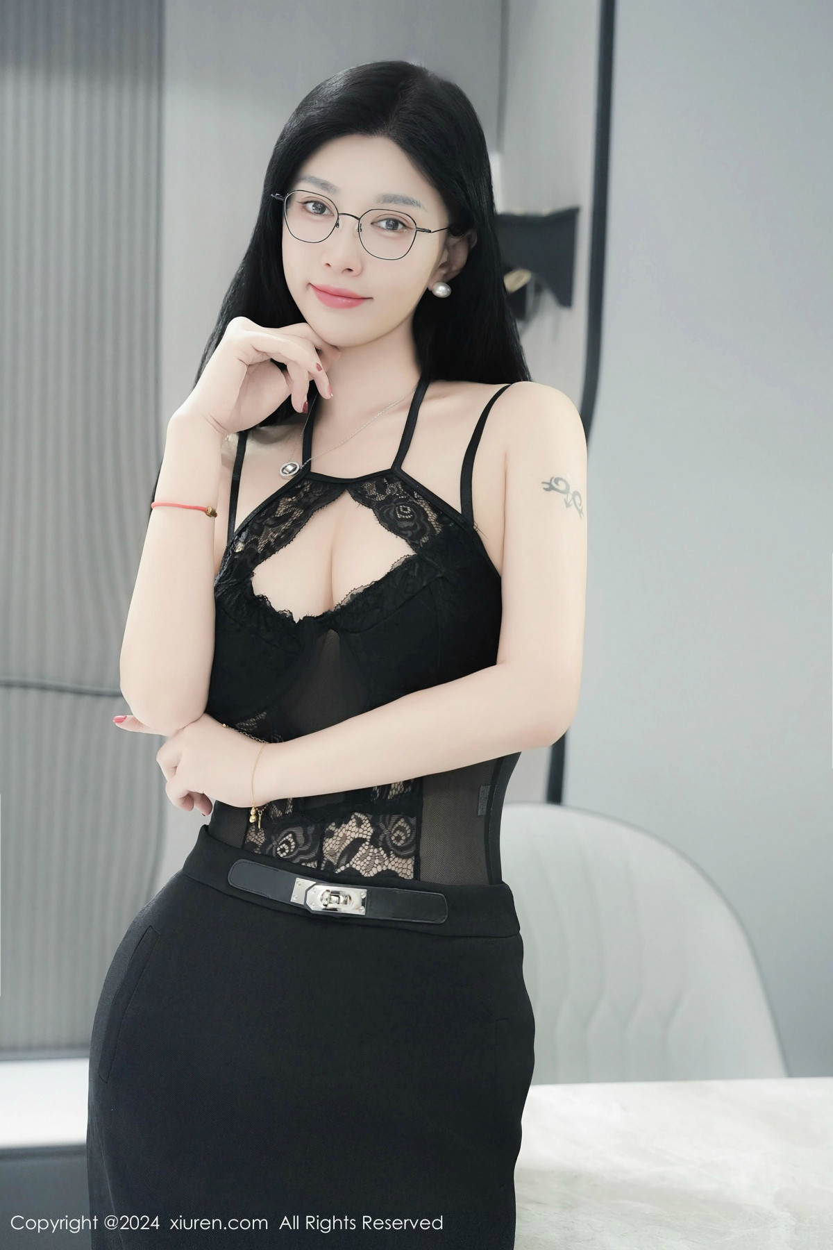 [XiuRen秀人网]第9639期雅茹老师写真 [81P]-021