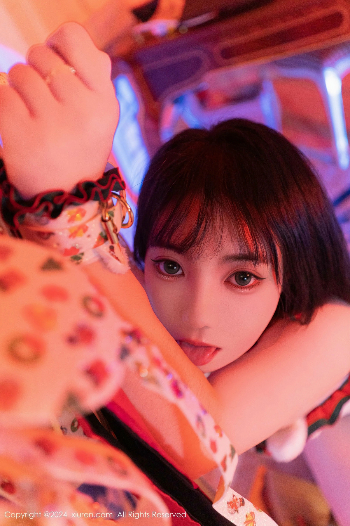 [XiuRen秀人网]第9638期软情写真 [112P]-027