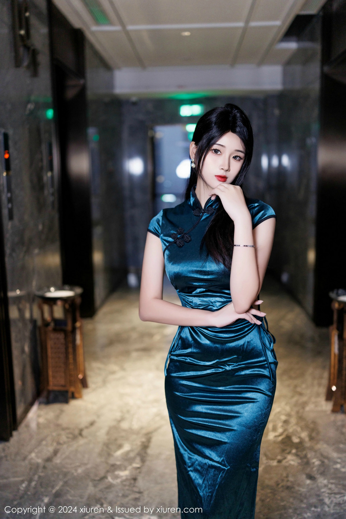 [XiuRen秀人网]第9653期南乔写真 [80P]-003