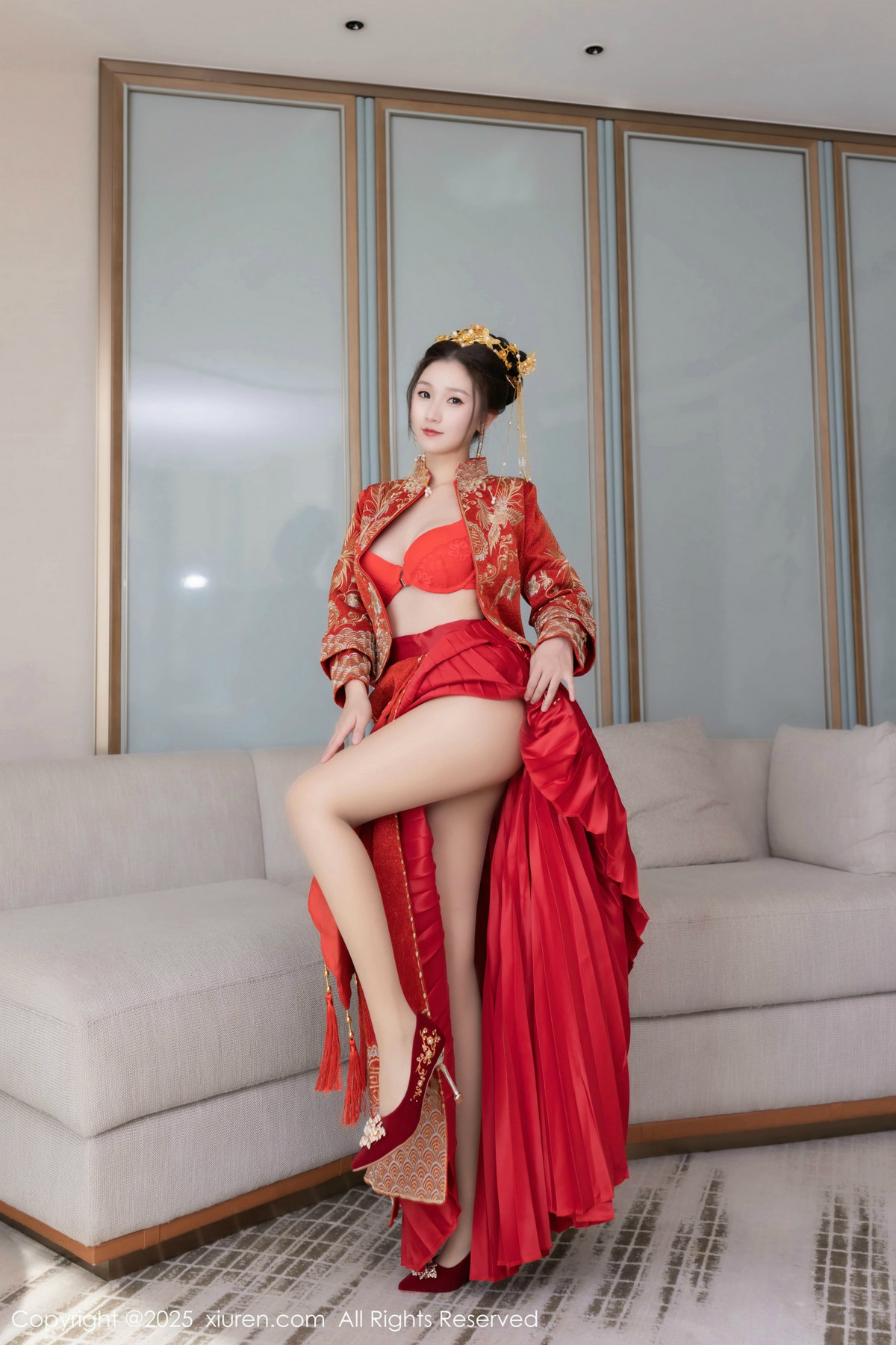 [XiuRen秀人网]第9811期杏子写真 [84P]-048