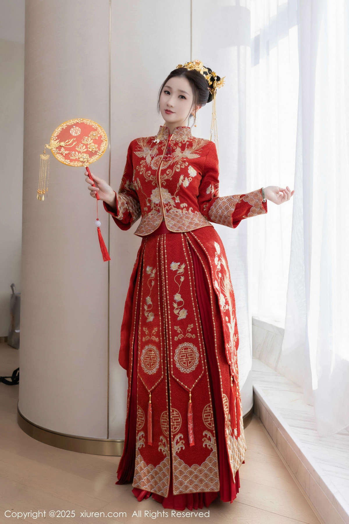 [XiuRen秀人网]第9811期杏子写真 [84P]-002