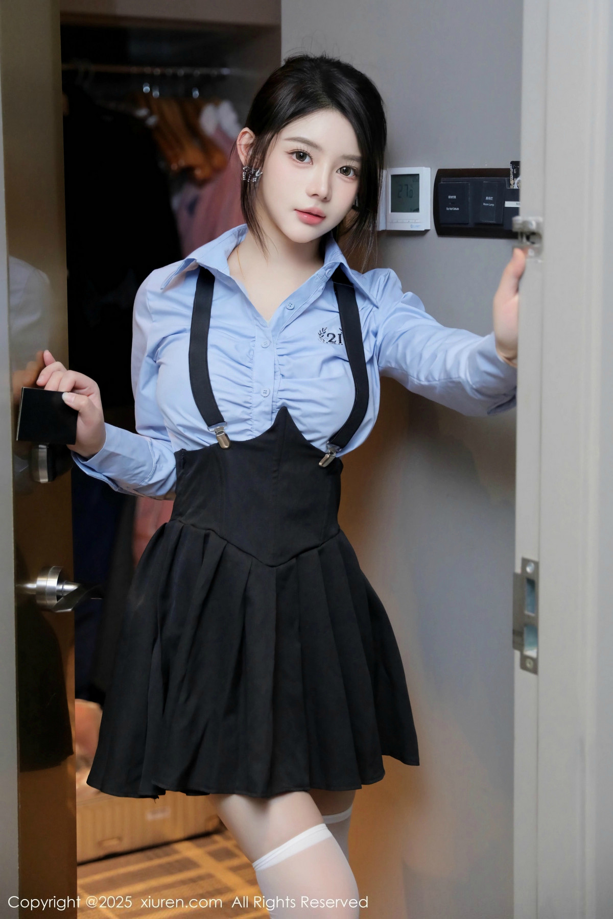 [XiuRen秀人网]第9819期爱酱里写真 [80P]-005