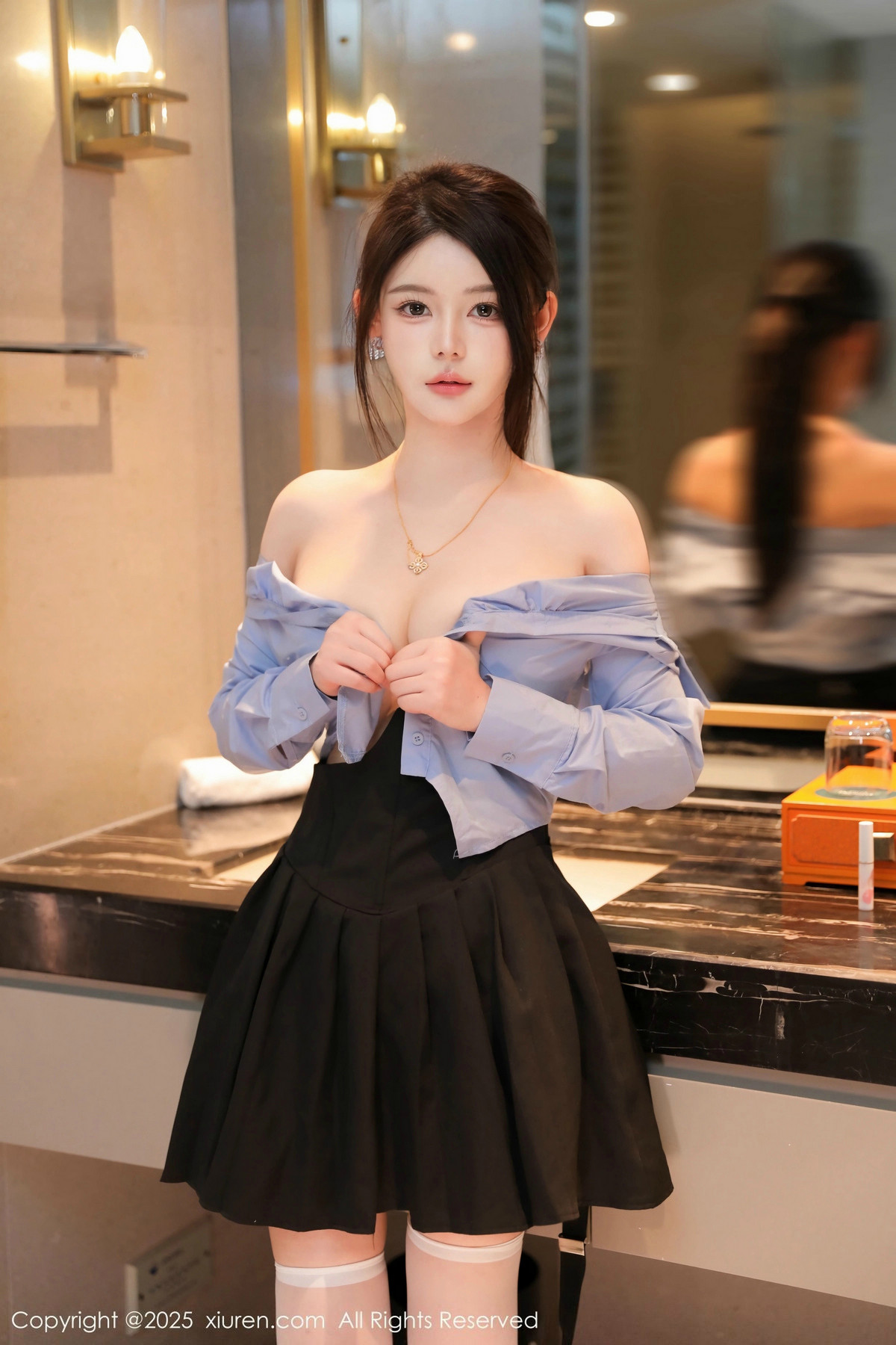[XiuRen秀人网]第9819期爱酱里写真 [80P]-025