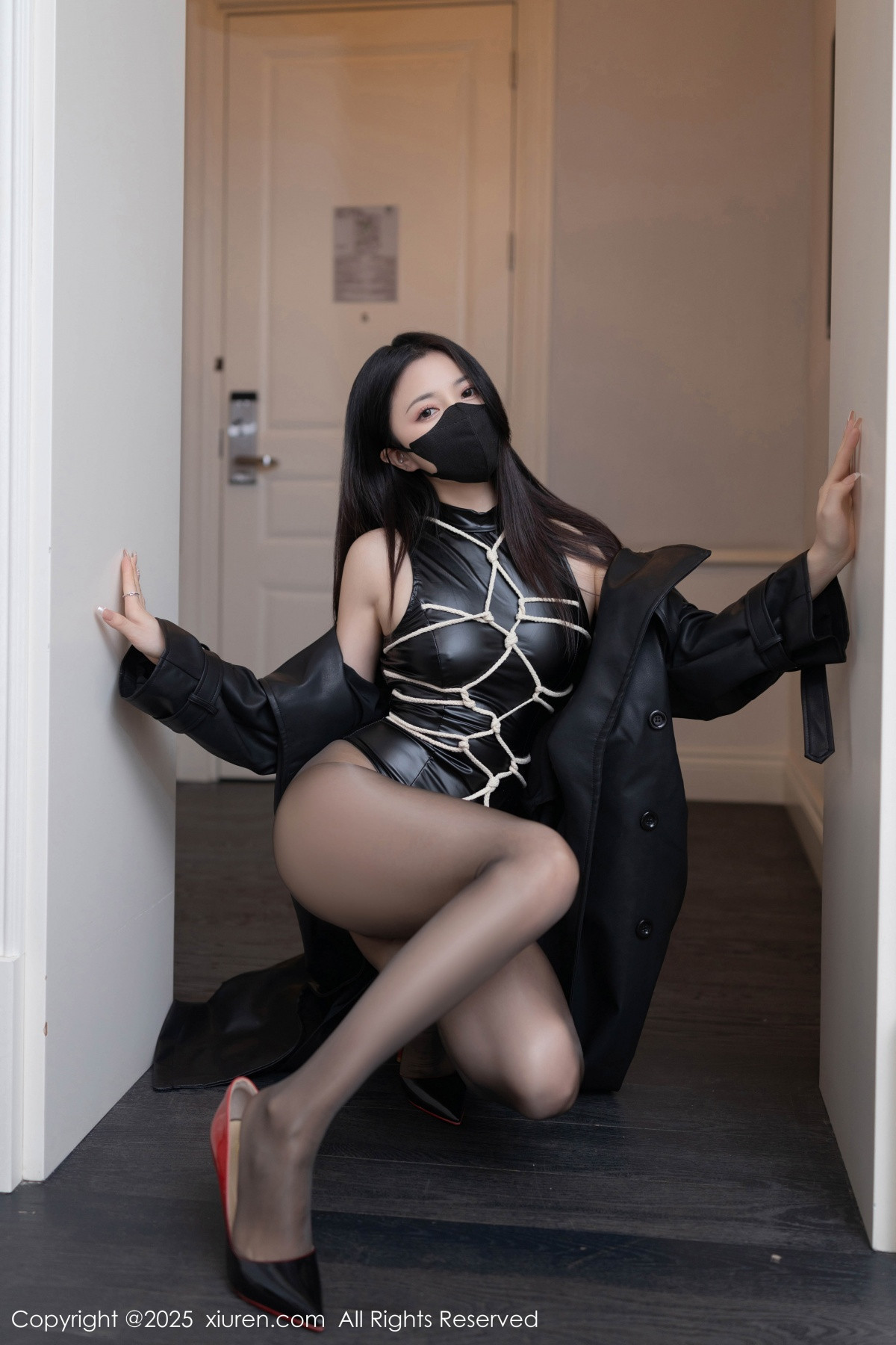 [XiuRen秀人网]第9835期鱼子酱写真 [80P]-007
