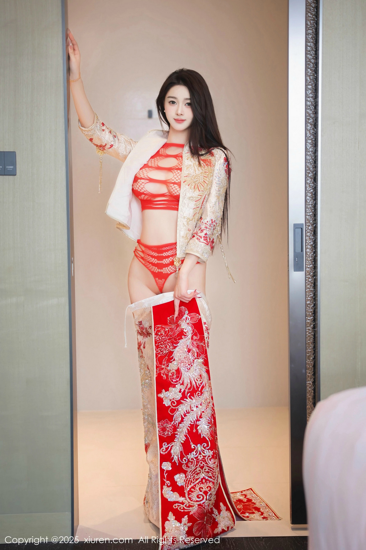 [XiuRen秀人网]第9833期Candy糖糖写真 [88P]-032