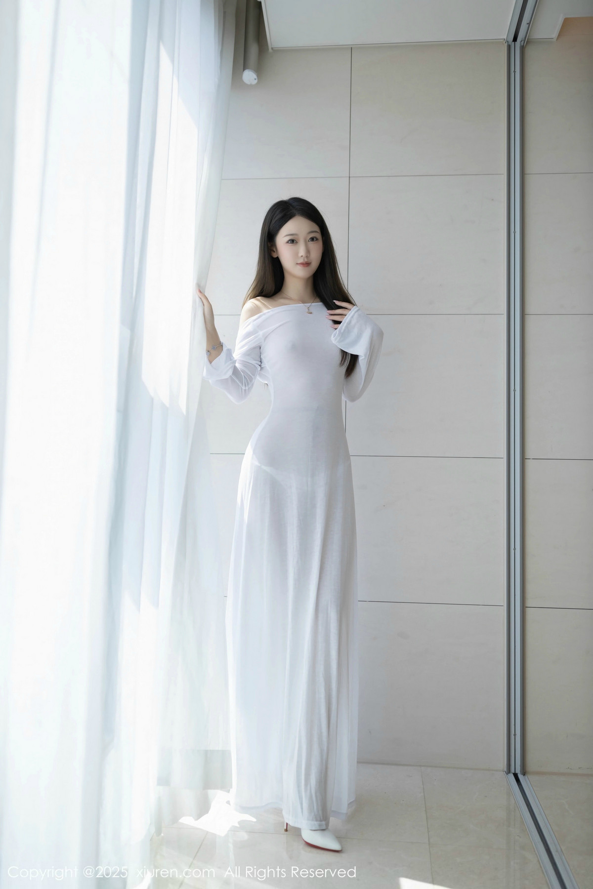 [XiuRen秀人网]第9840期唐安琪写真 [84P]-002