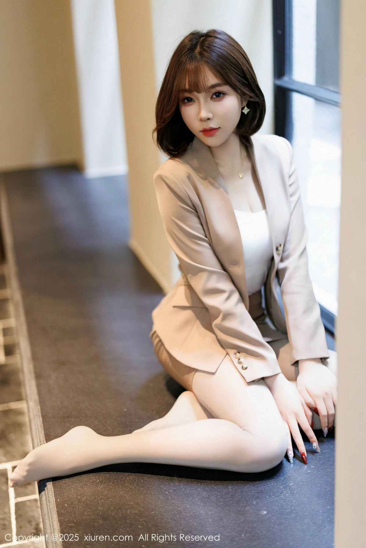 [XiuRen秀人网]第9844期徐莉芝写真 [88P]-009