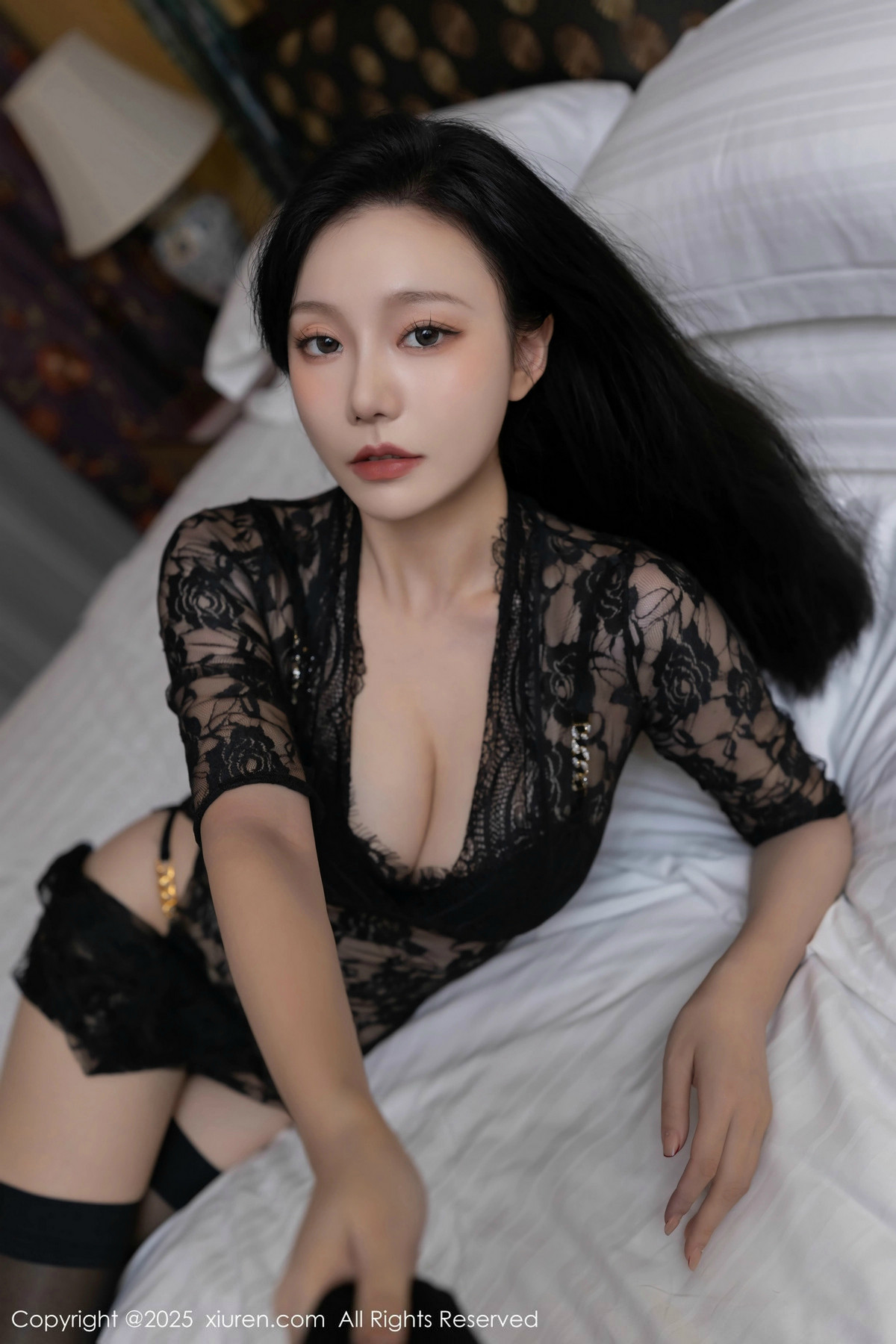 [XiuRen秀人网]第9842期安然写真 [82P]-044