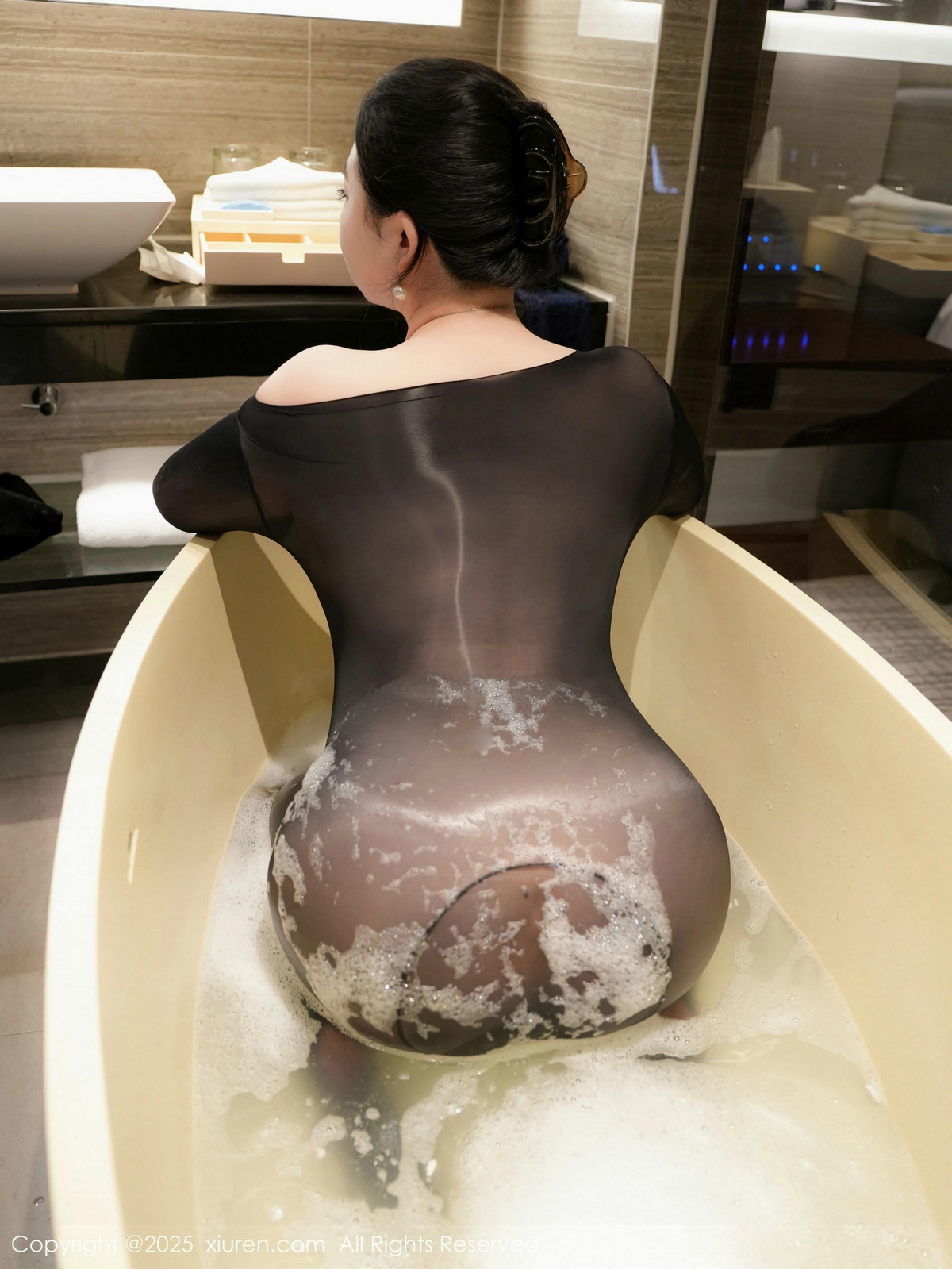 [XiuRen秀人网]第9841期风景尤美写真 [62P]-039
