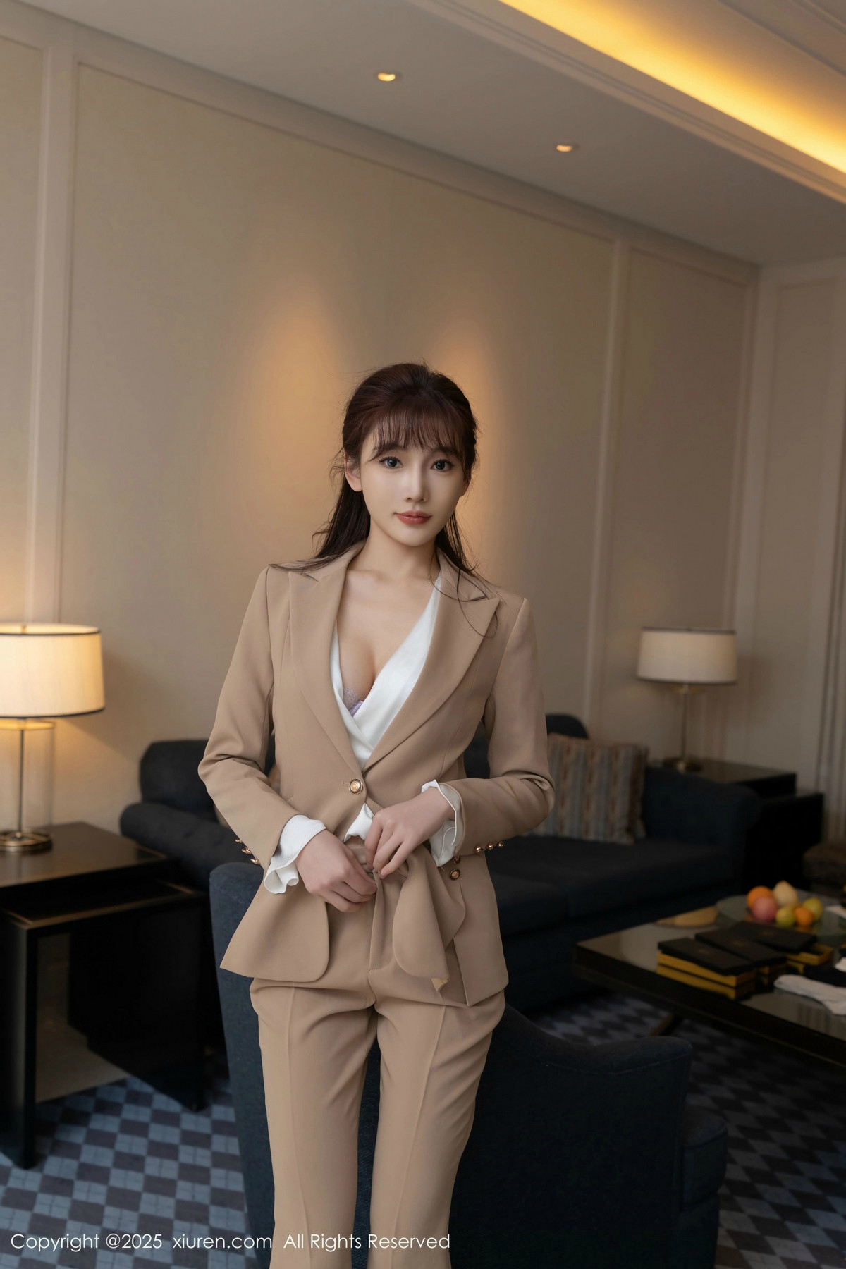 [XiuRen秀人网]第9881期陆萱萱写真 [80P]-008