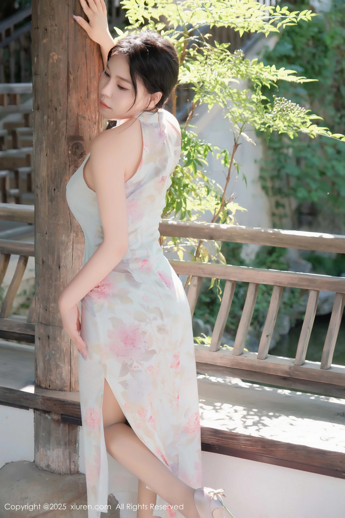[XiuRen秀人网]第9893期麦田写真 [70P]-015