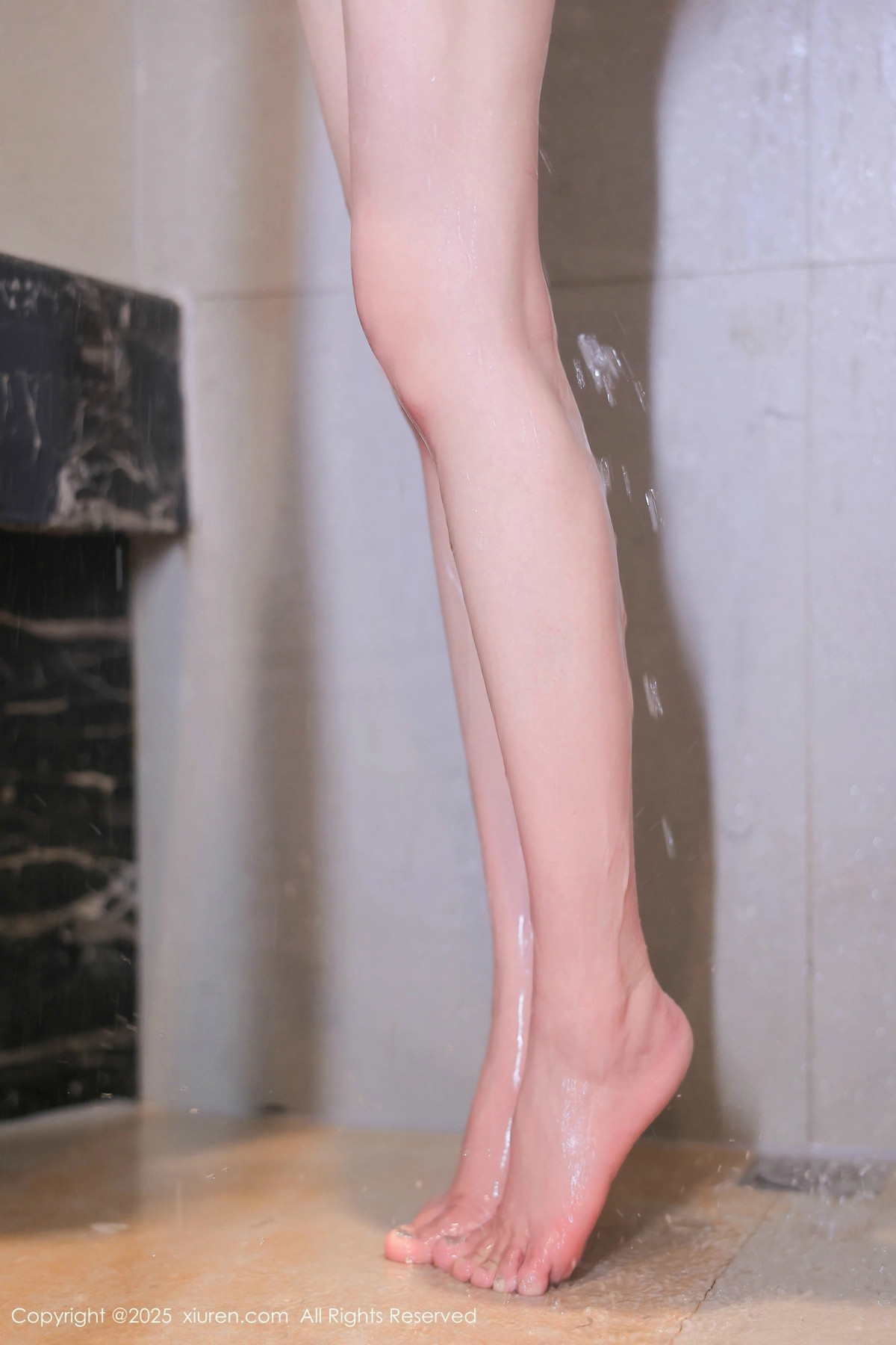 [XiuRen秀人网]第9766期爱酱里写真 [81P]-079