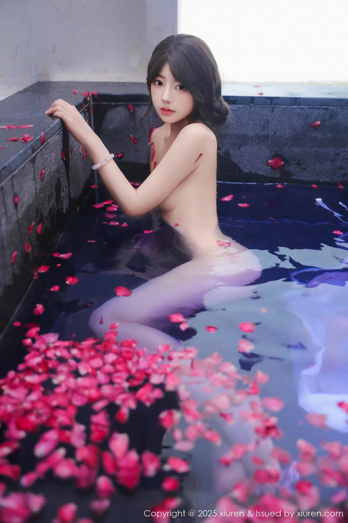 [XiuRen秀人网]第9778期桃妖夭写真 [102P]-095