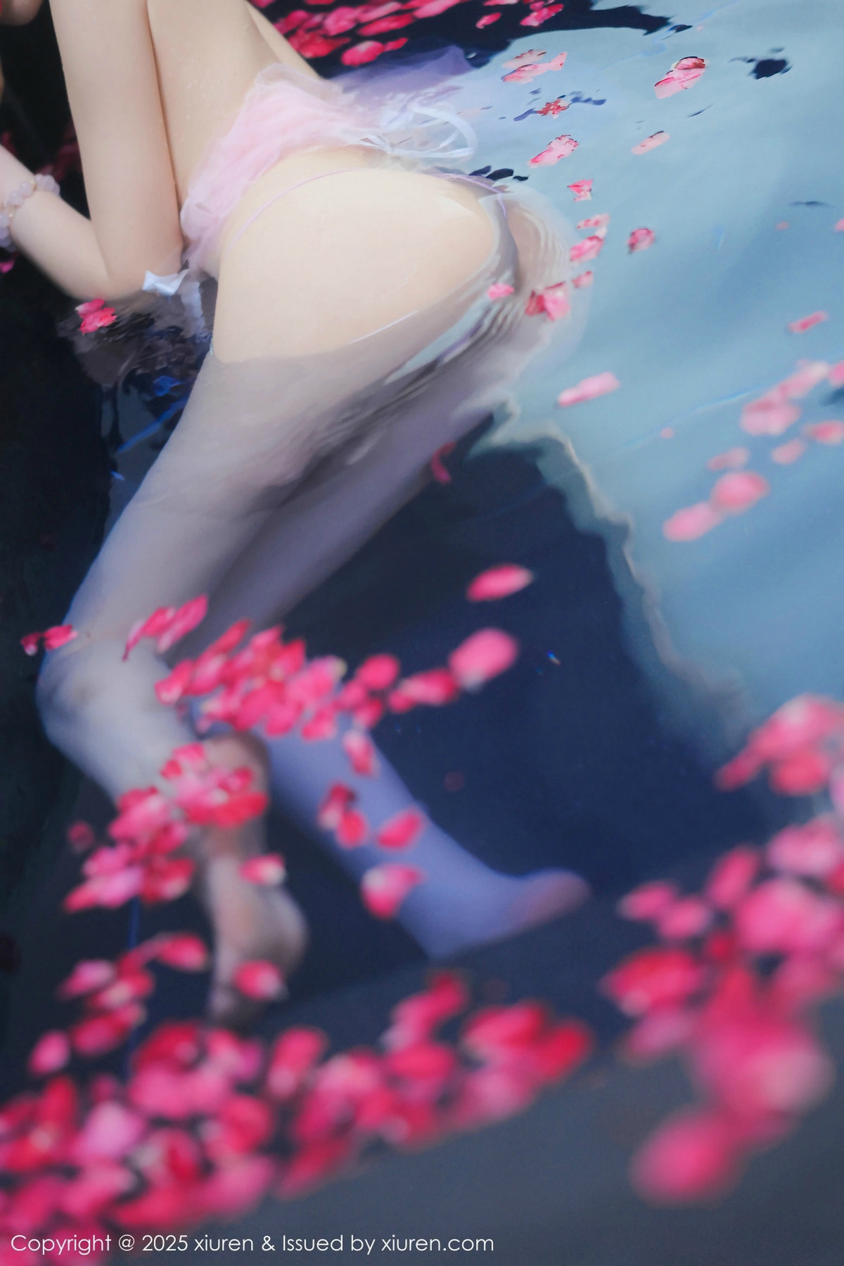 [XiuRen秀人网]第9778期桃妖夭写真 [102P]-045