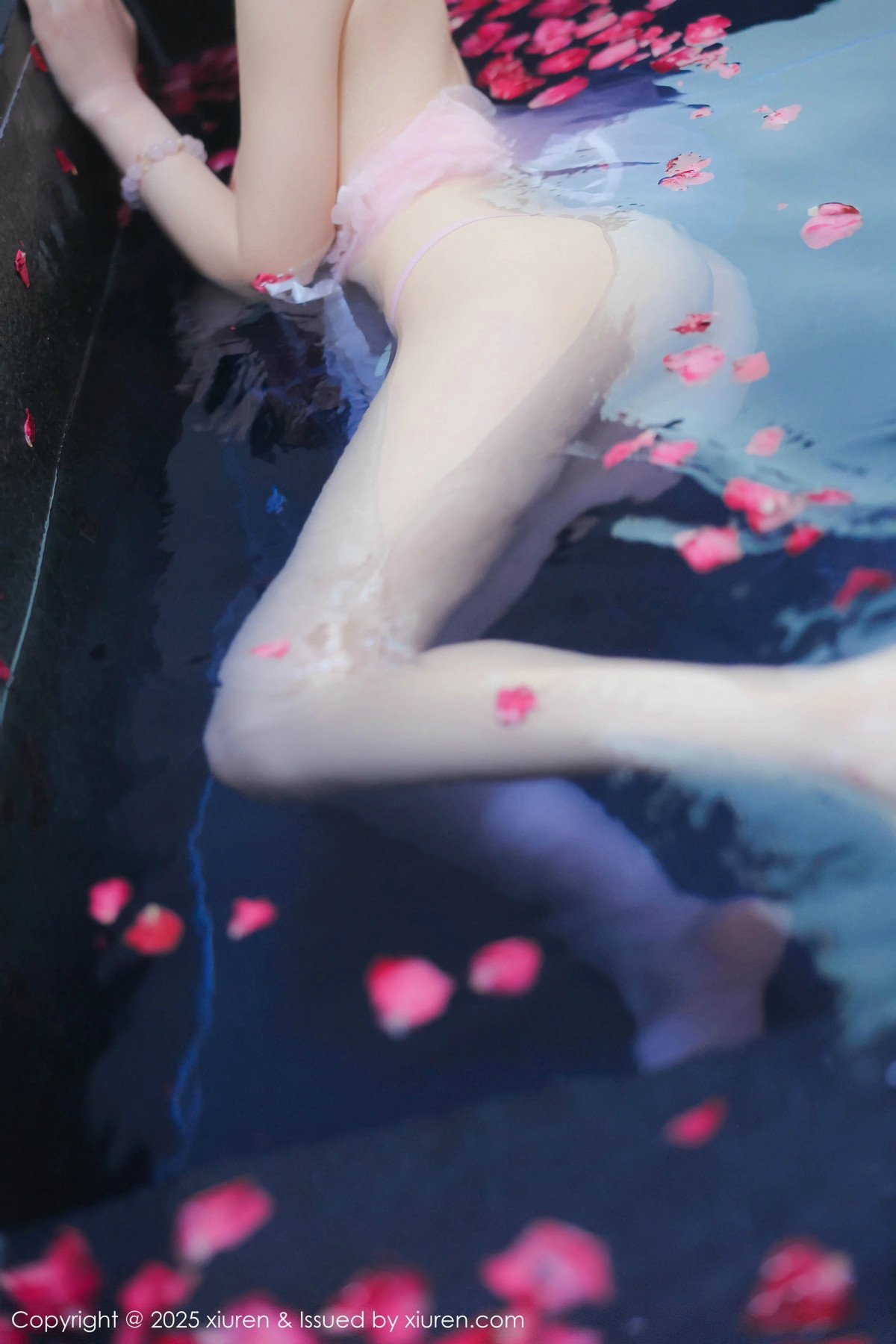 [XiuRen秀人网]第9778期桃妖夭写真 [102P]-046