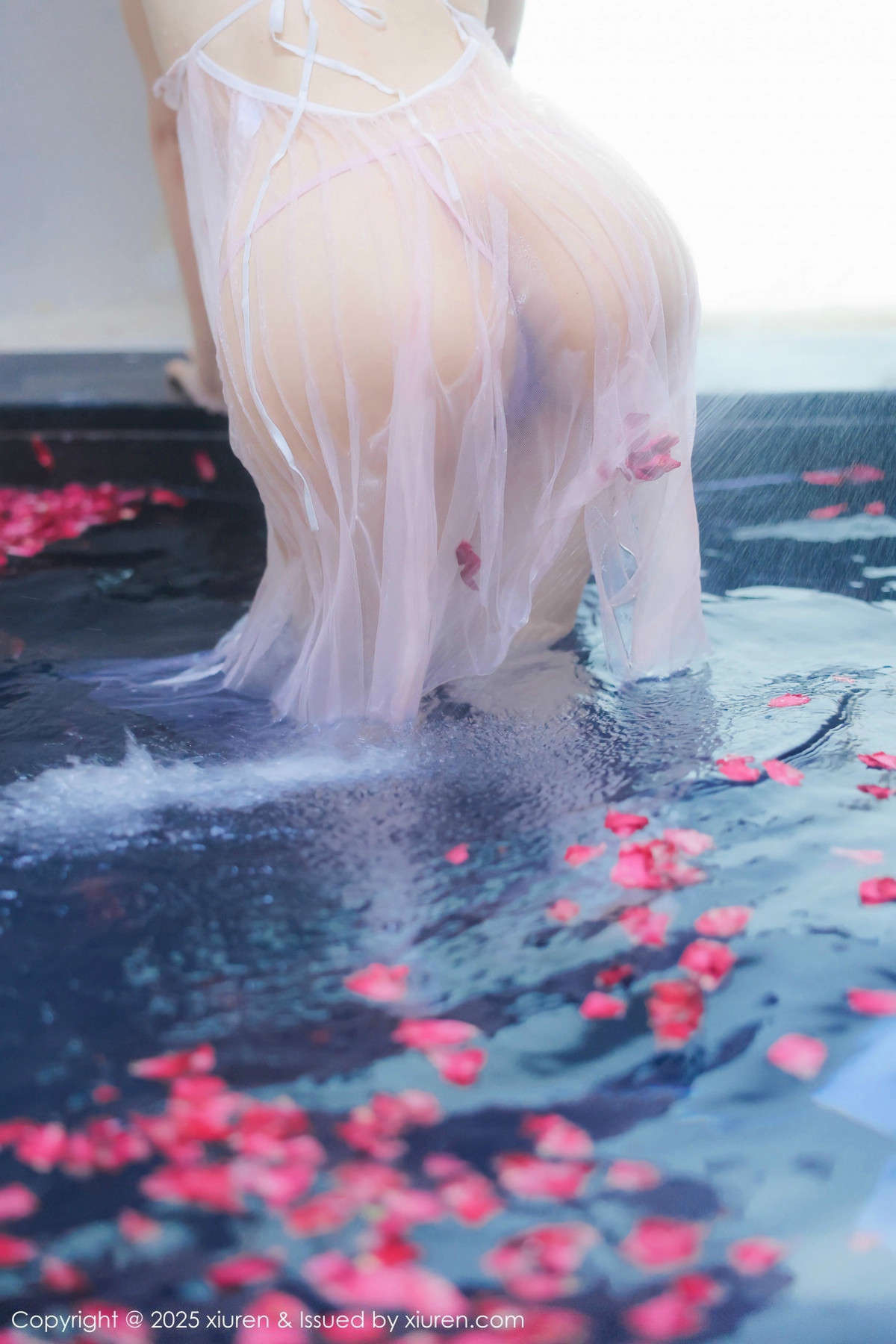 [XiuRen秀人网]第9778期桃妖夭写真 [102P]-034
