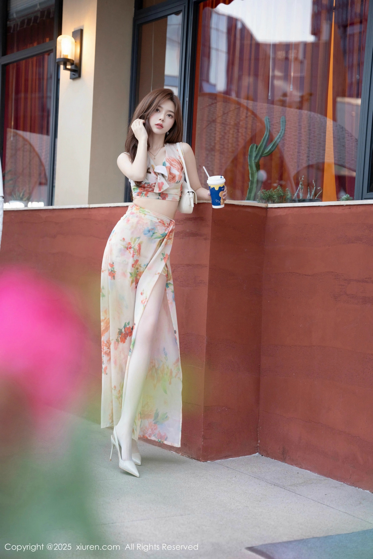 [XiuRen秀人网]第9792期拍黄瓜写真 [77P]-034