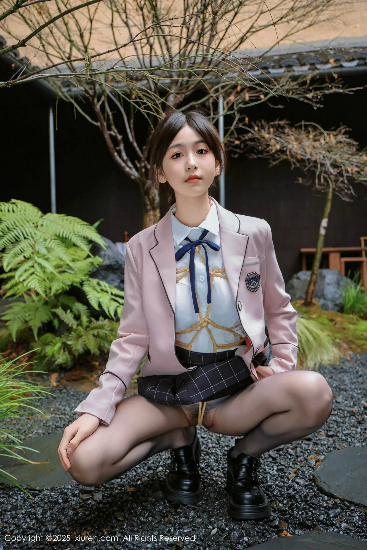 [XiuRen秀人网]第9949期奶芙乔乔写真 [72P]-002