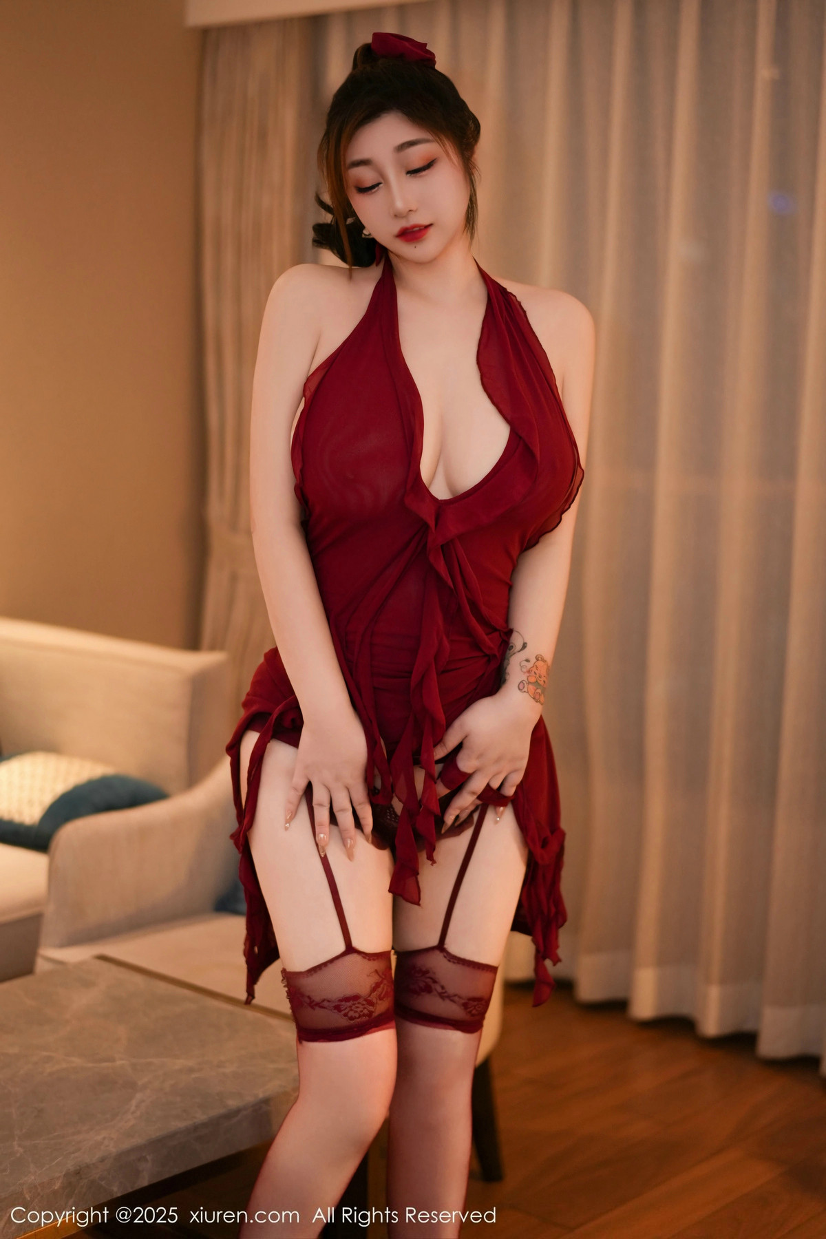 [XiuRen秀人网]第9982期妲己写真 [70P]-024