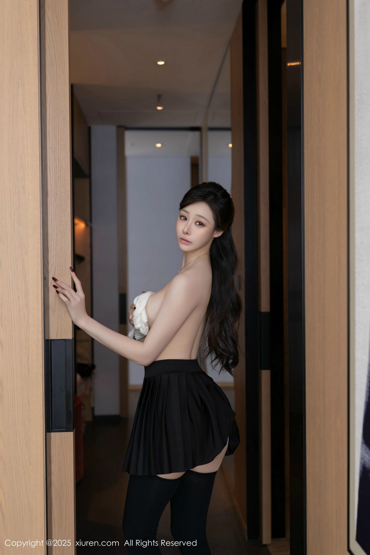 [XiuRen秀人网]第9986期小逗逗写真 [79P]-019