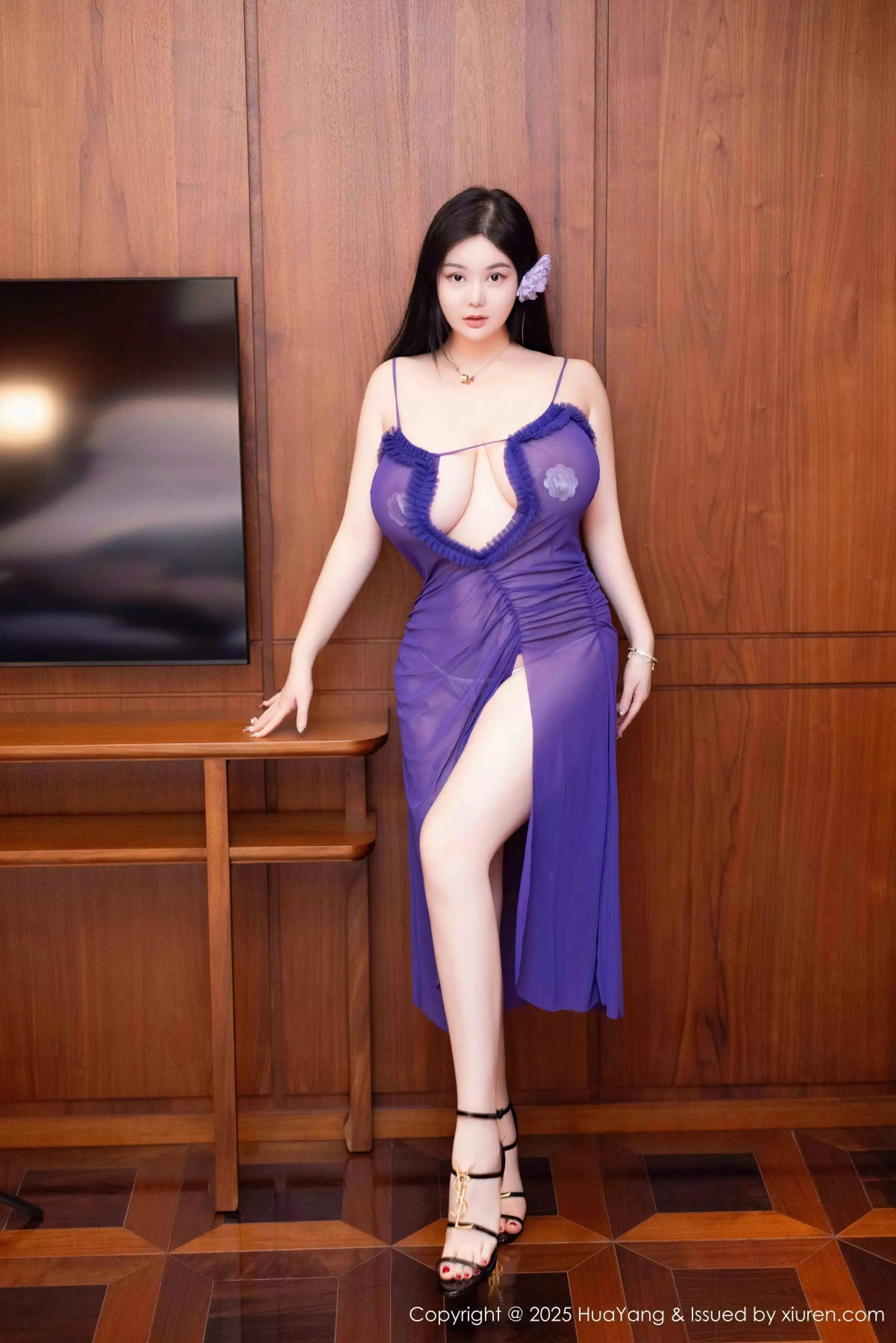 [HuaYang花漾]第635期易阳写真 [57P]-001