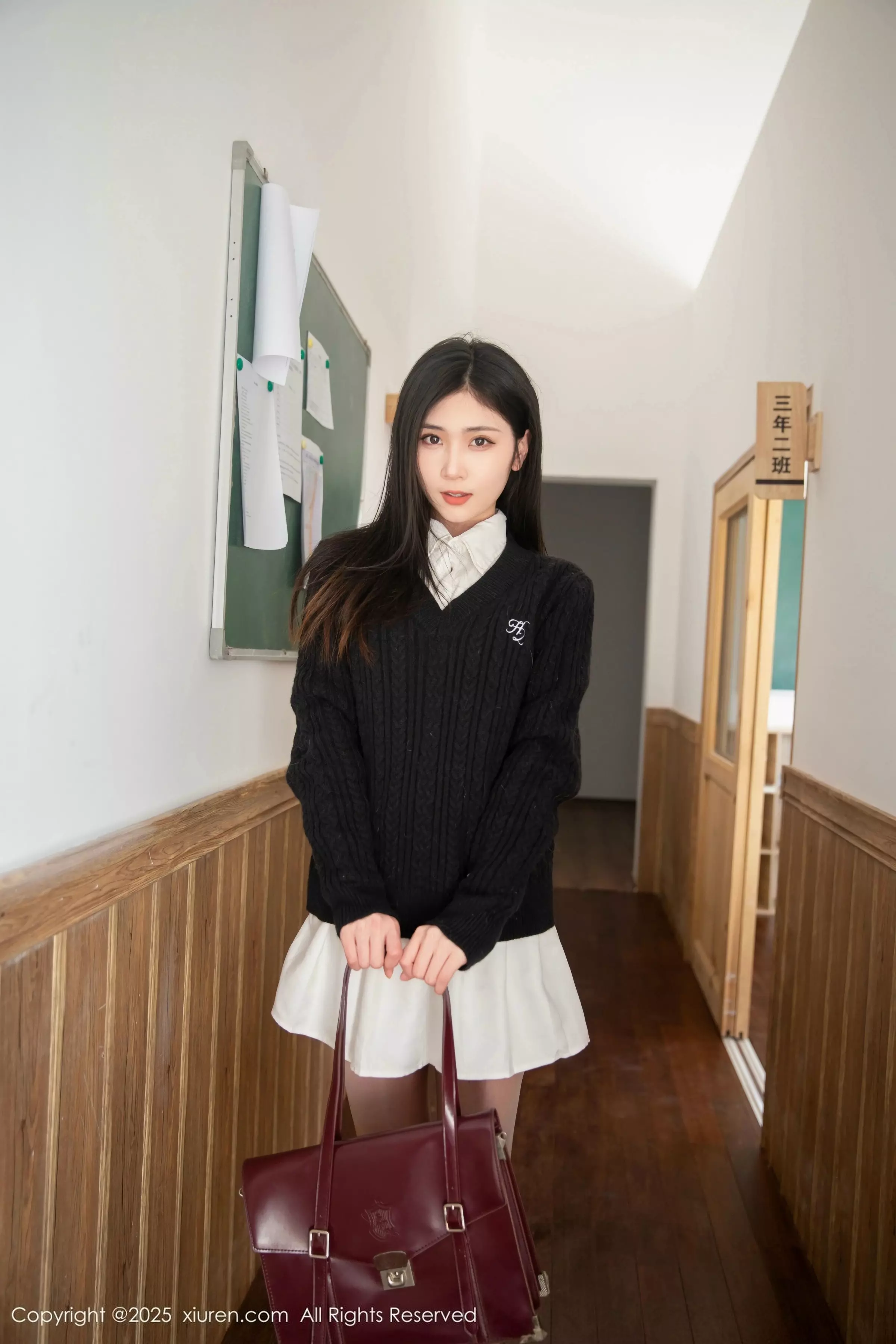 [XiuRen秀人网]第10078期刘婷婷写真 [80P]-001