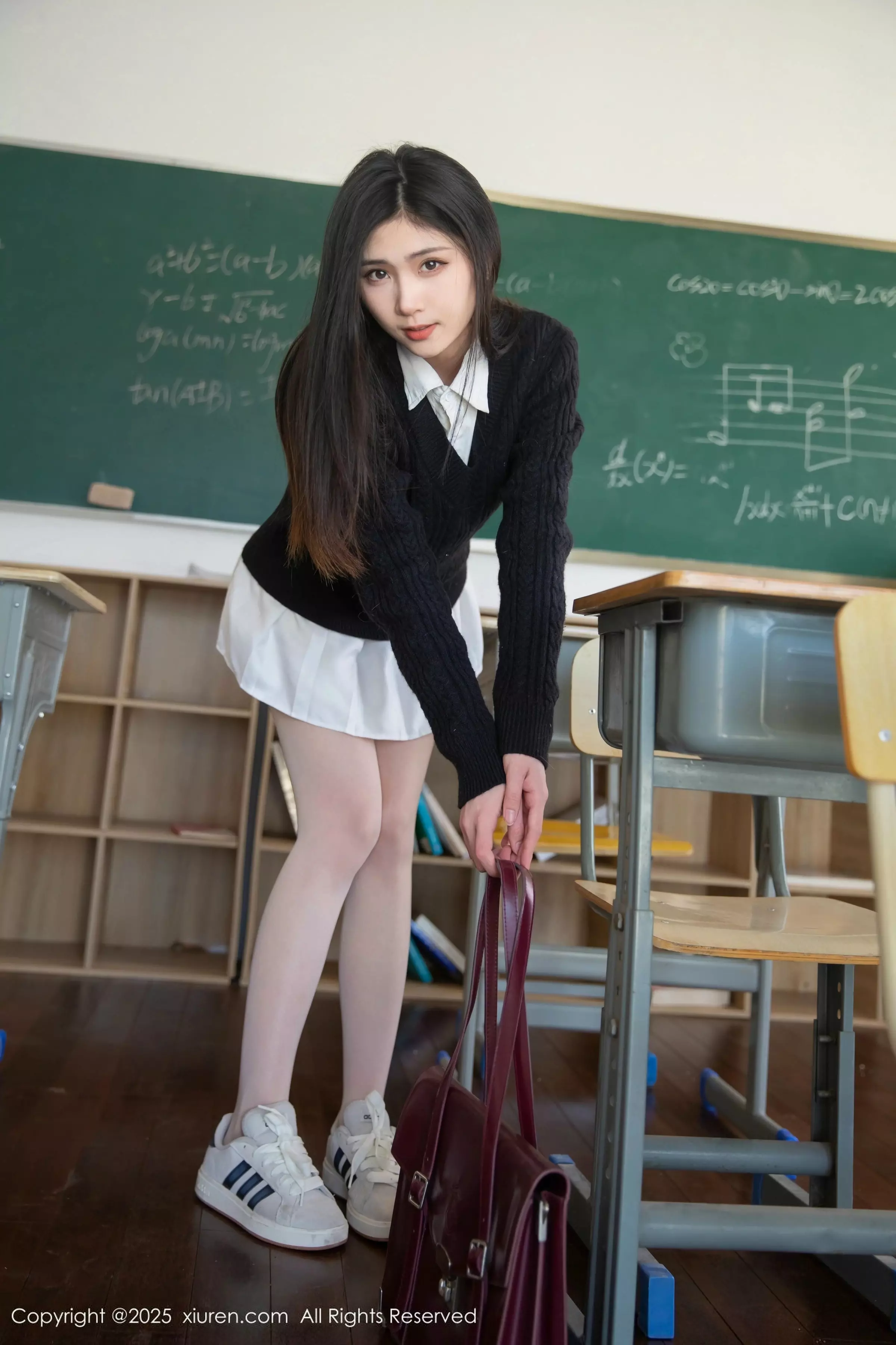 [XiuRen秀人网]第10078期刘婷婷写真 [80P]-002