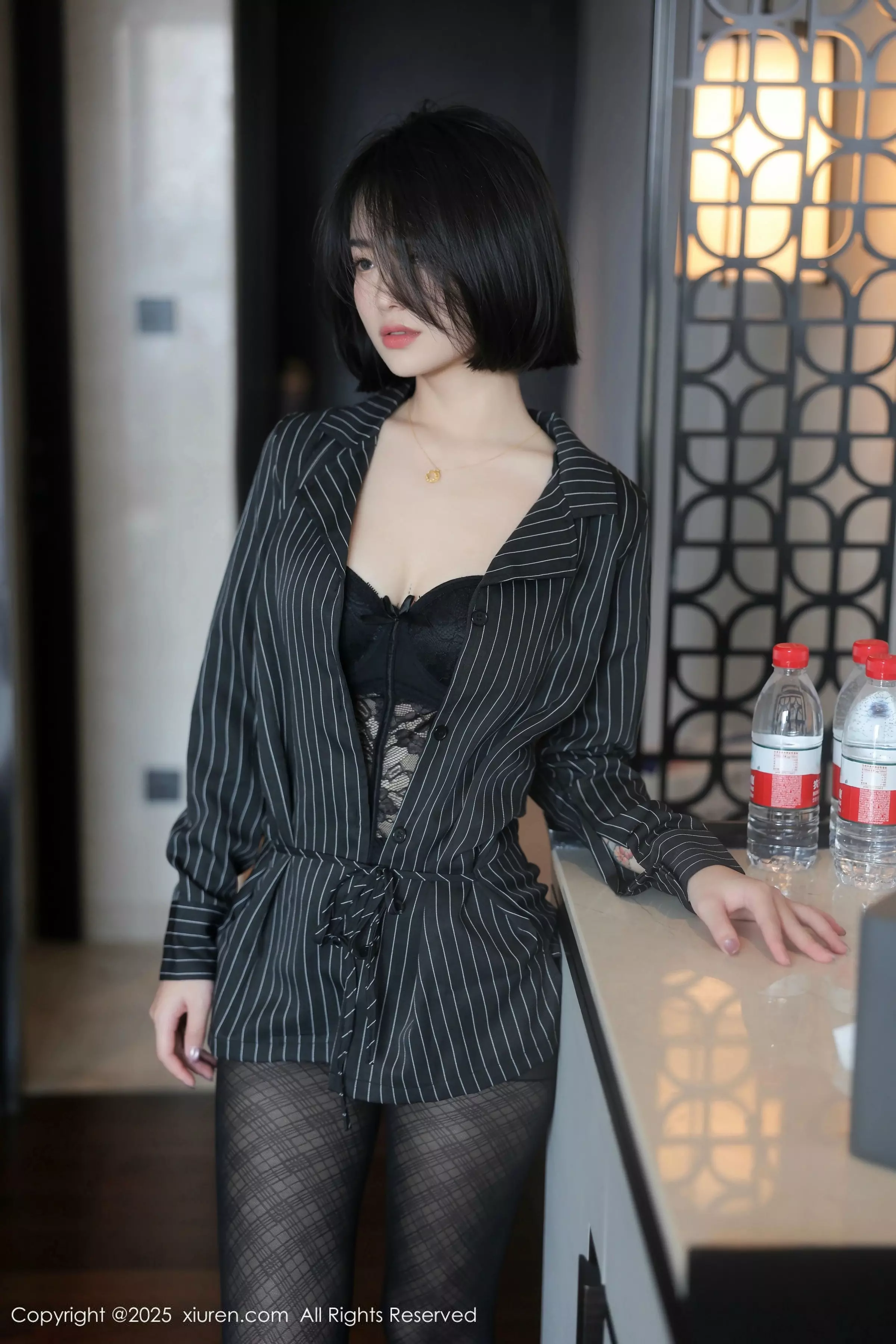 [XiuRen秀人网]第10076期汐子写真 [79P]-001