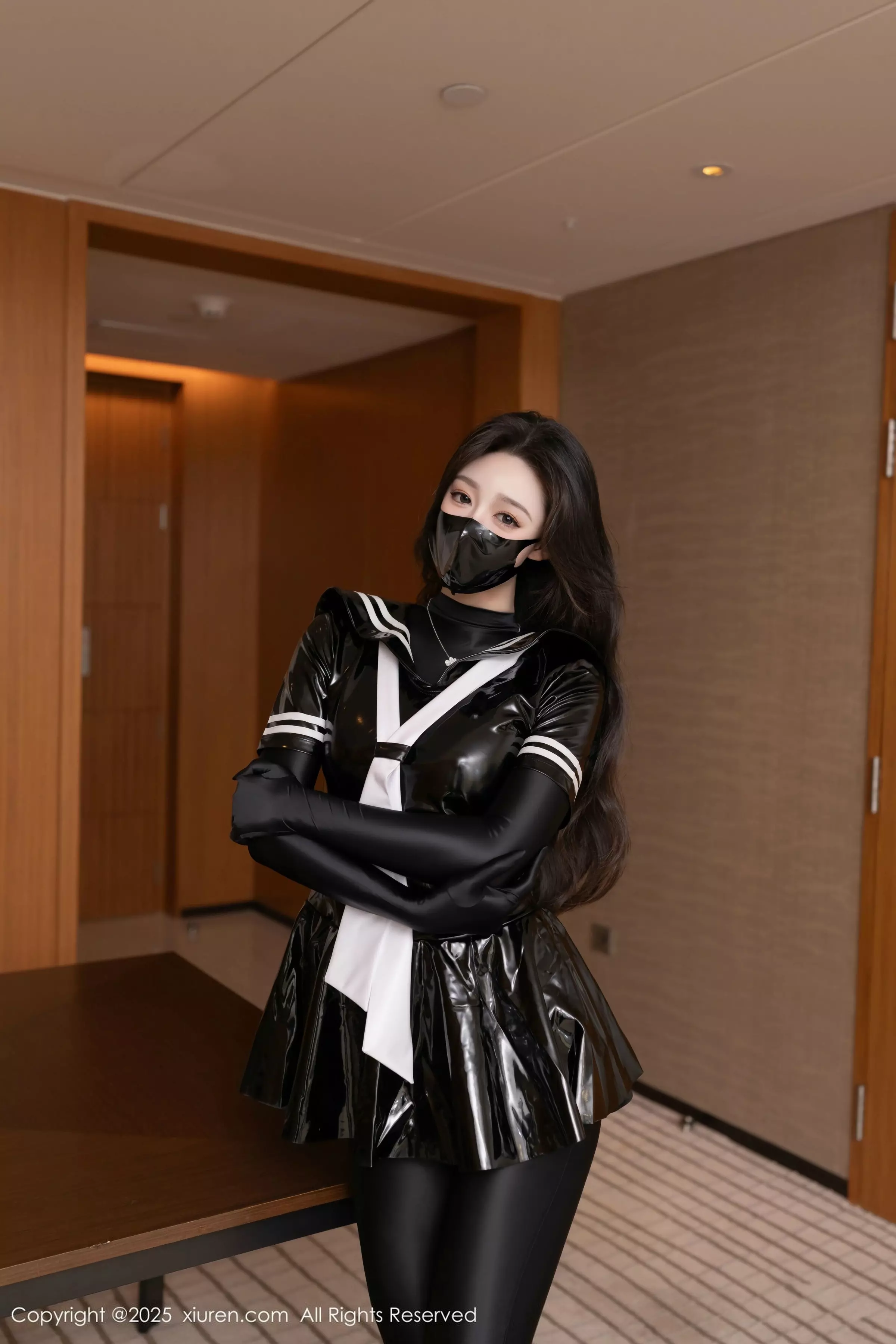 [XiuRen秀人网]第10087期小逗逗写真 [82P]-002