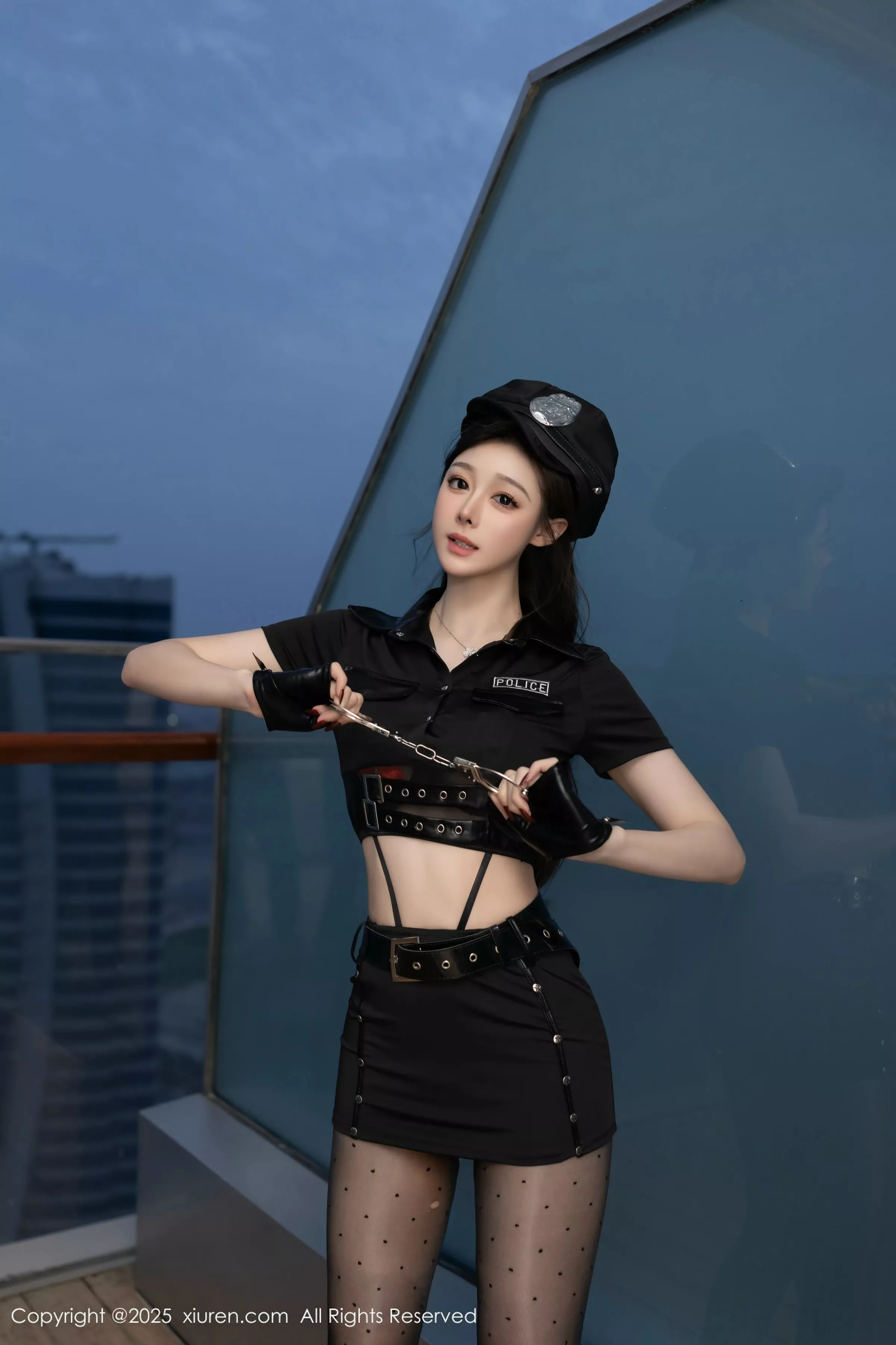 [XiuRen秀人网]第10115期小逗逗写真 [80P]-002