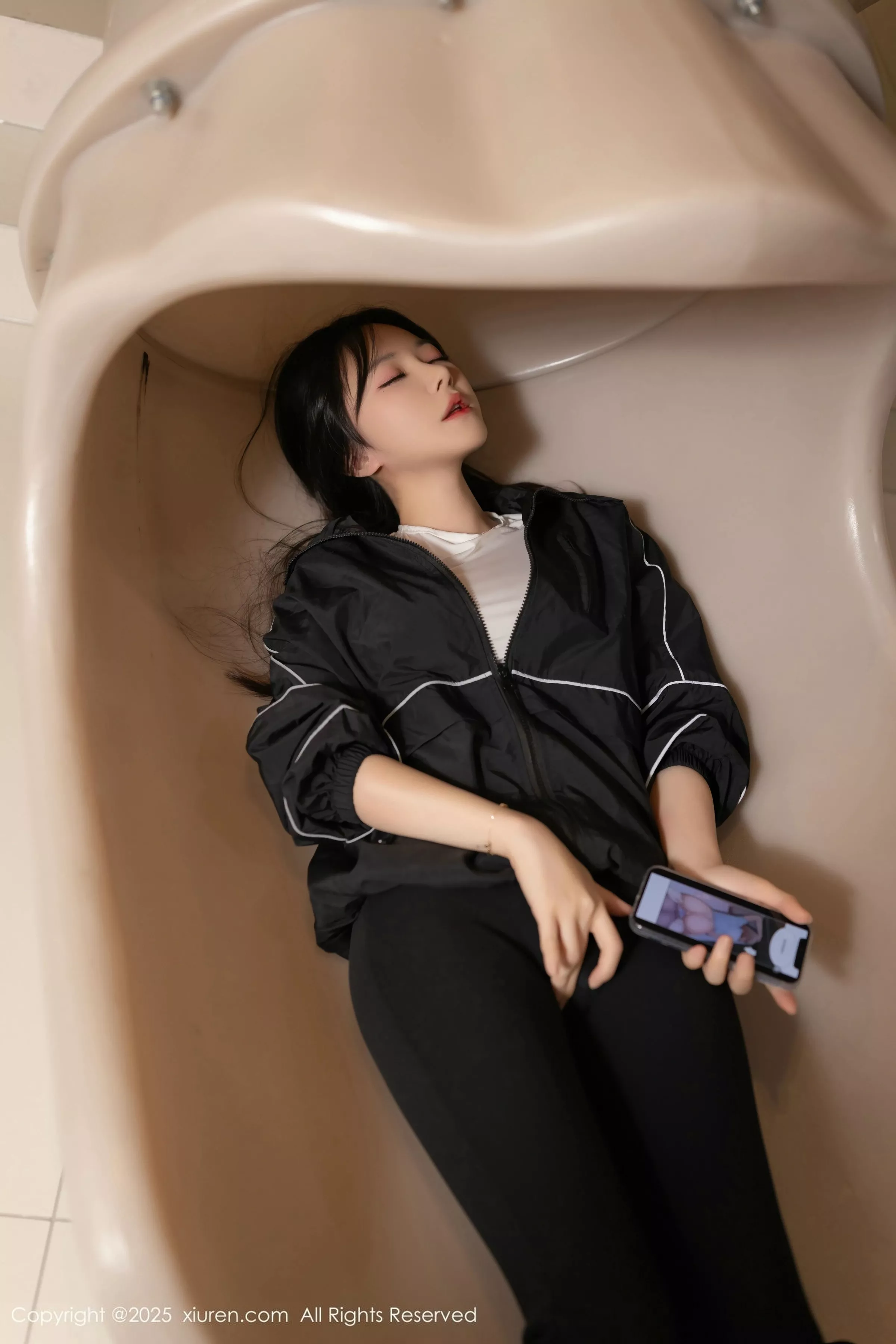 [XiuRen秀人网]第10112期鱼子酱写真 [58P]-004