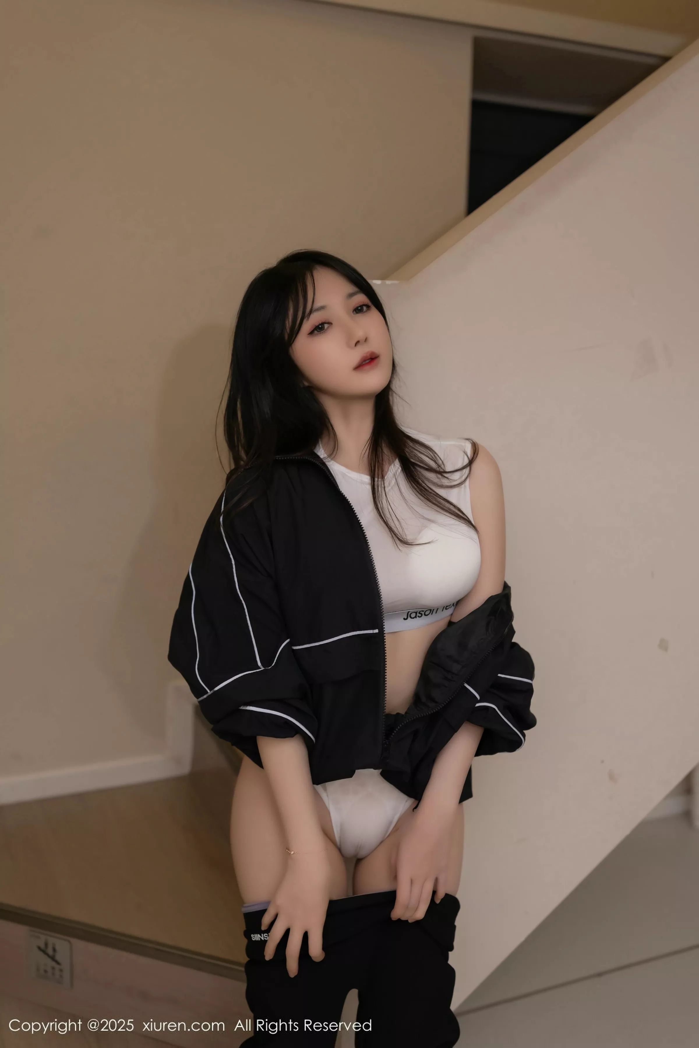 [XiuRen秀人网]第10112期鱼子酱写真 [58P]-010
