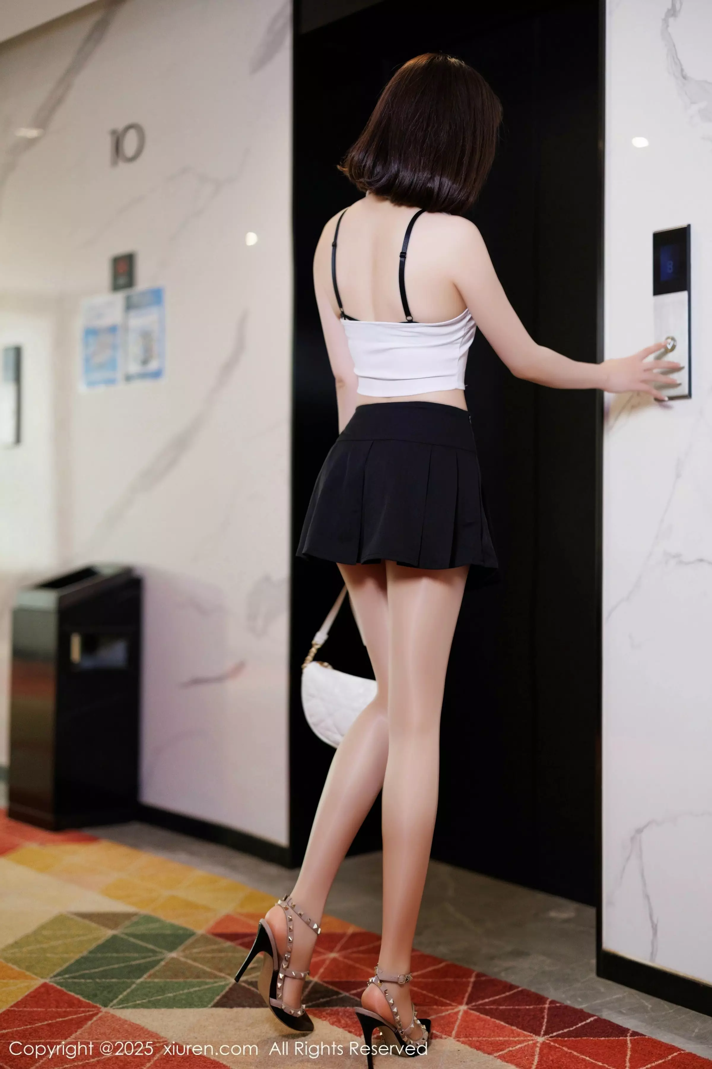 [XiuRen秀人网]第10048期徐莉芝写真 [82P]-010