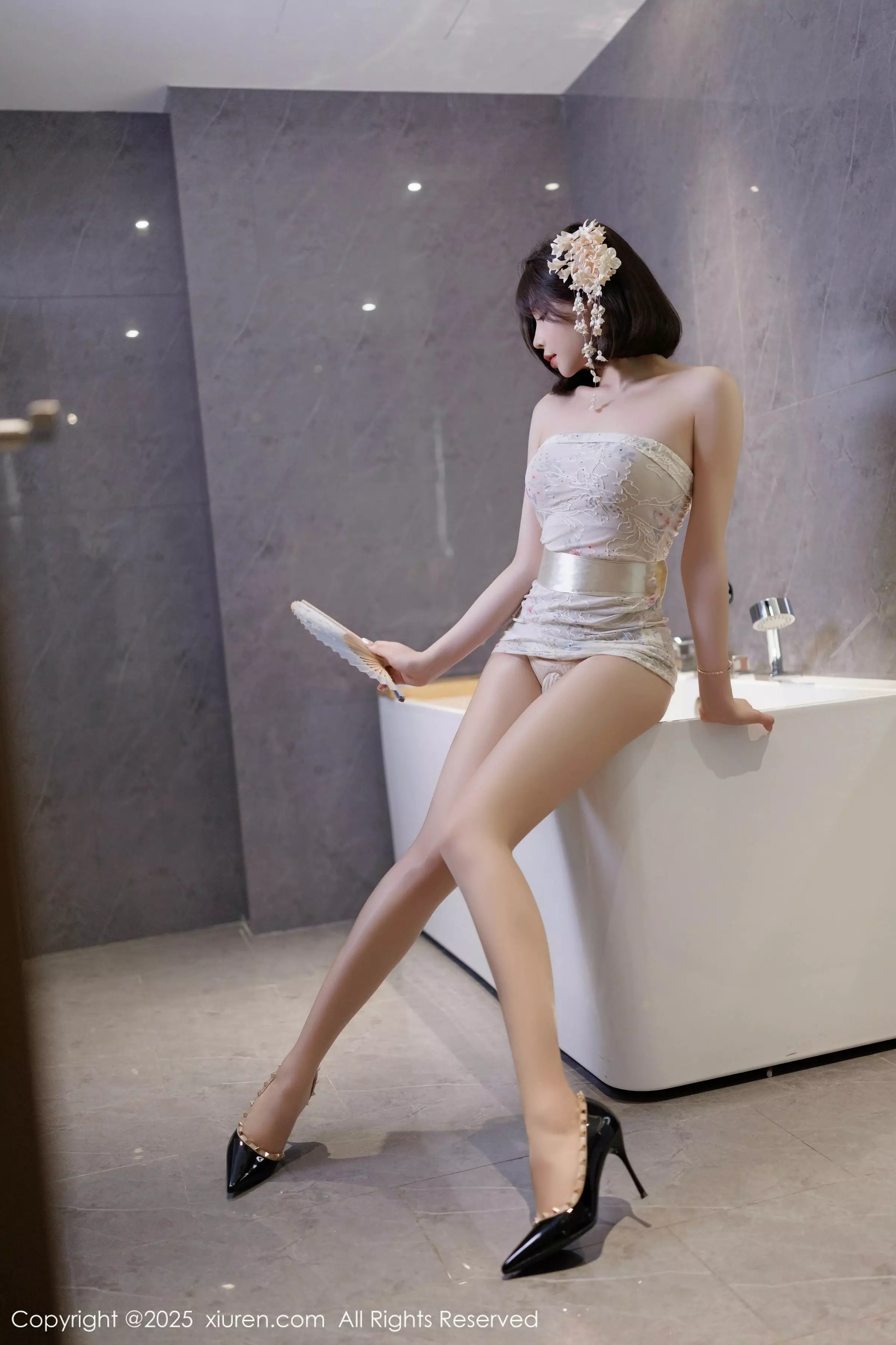 [XiuRen秀人网]第10048期徐莉芝写真 [82P]-045