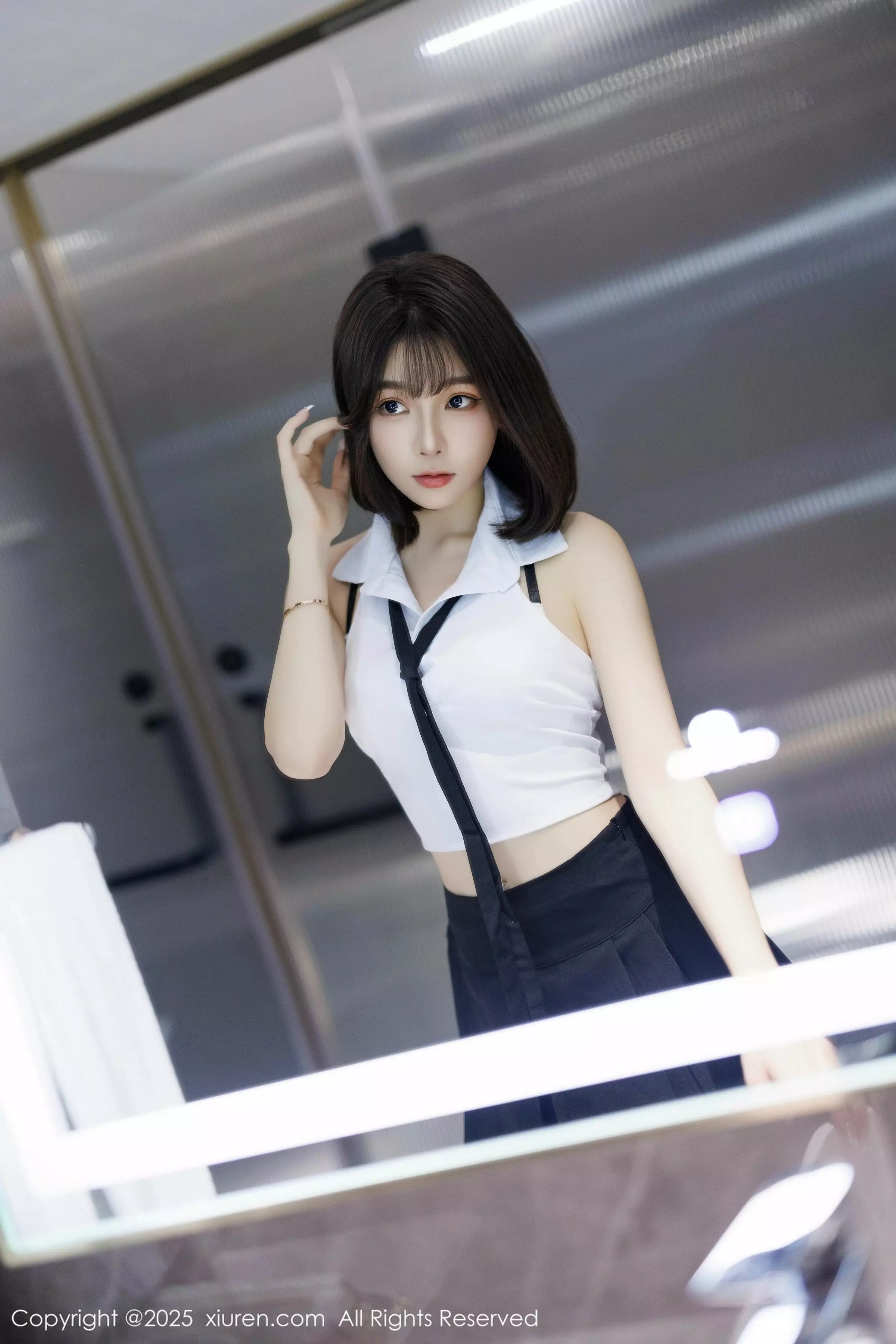 [XiuRen秀人网]第10048期徐莉芝写真 [82P]-002