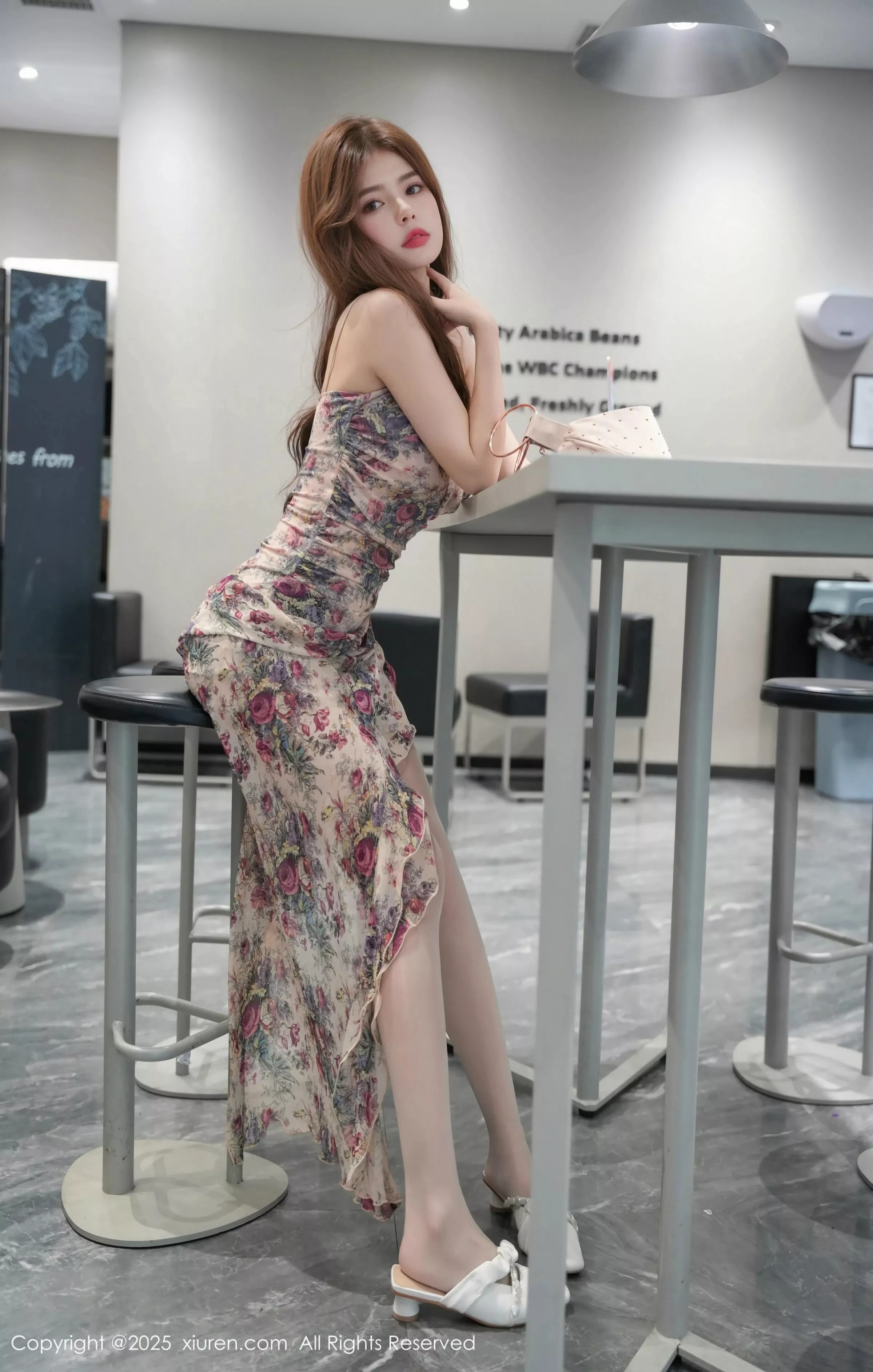[XiuRen秀人网]第10128期拍黄瓜写真 [82P]-045